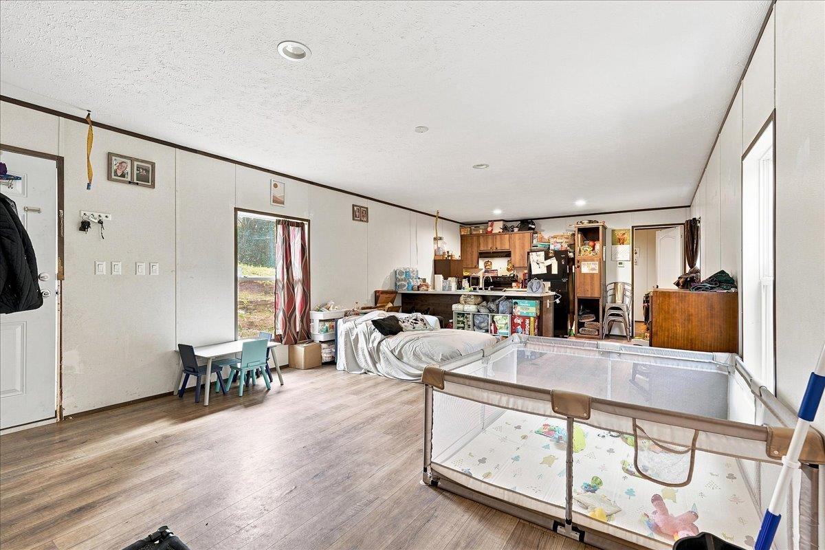 110 Hideaway Drive Property Photo 4