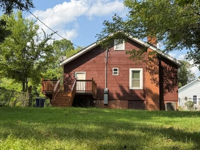 482 Kingston Property Photo 5