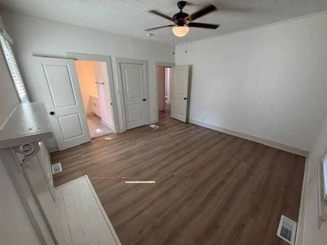 482 Kingston Property Photo 11