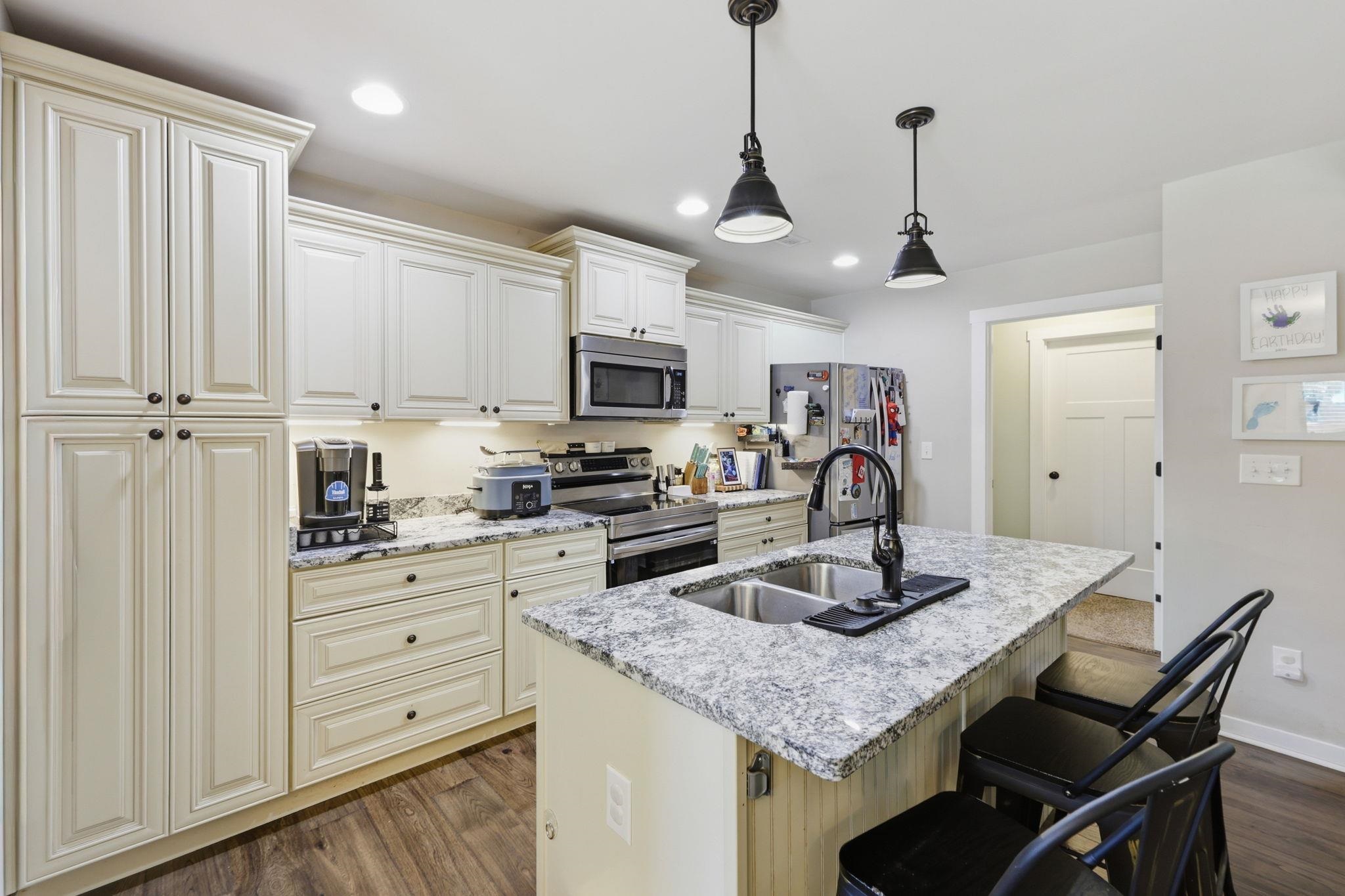 110 Blake Garrison Drive Property Photo 14