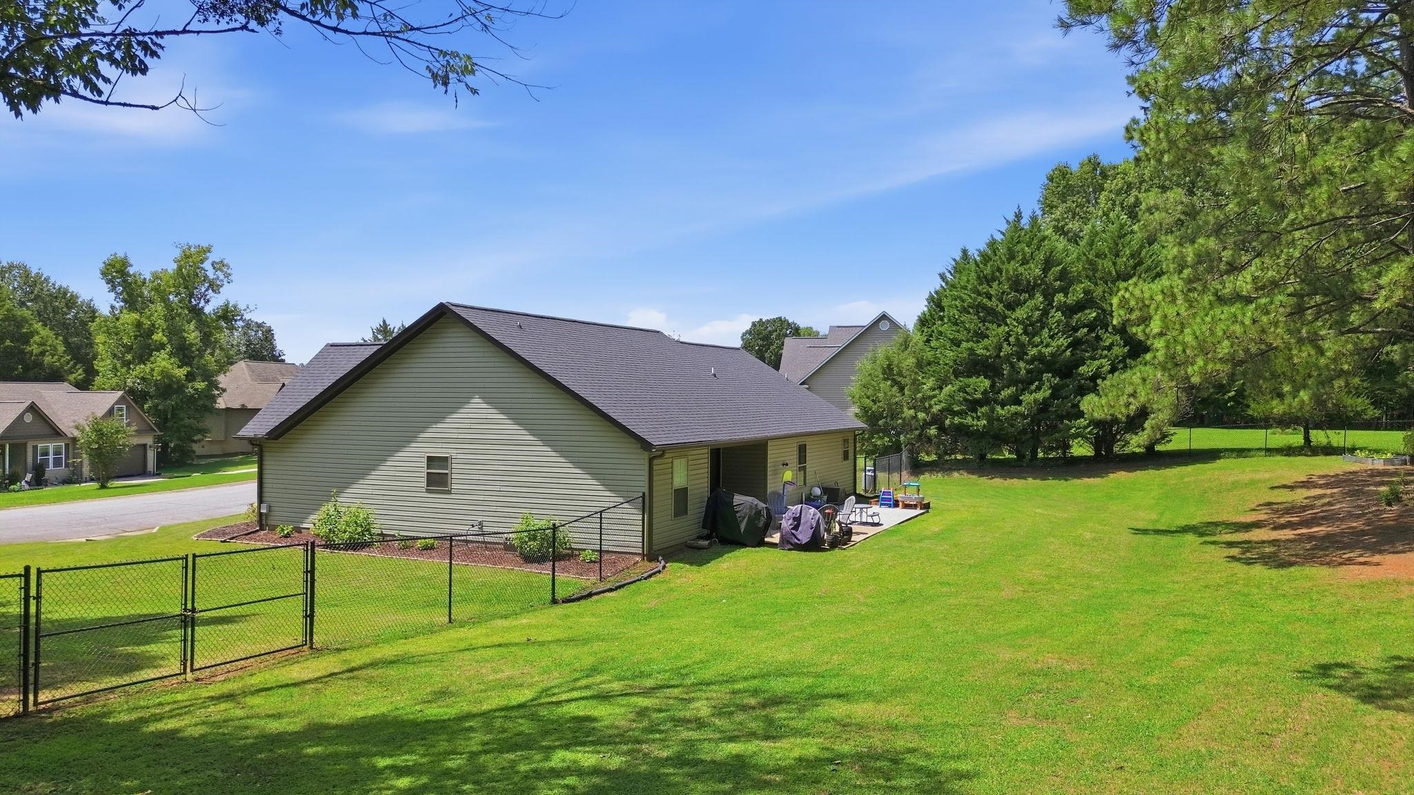110 Blake Garrison Drive Property Photo 40