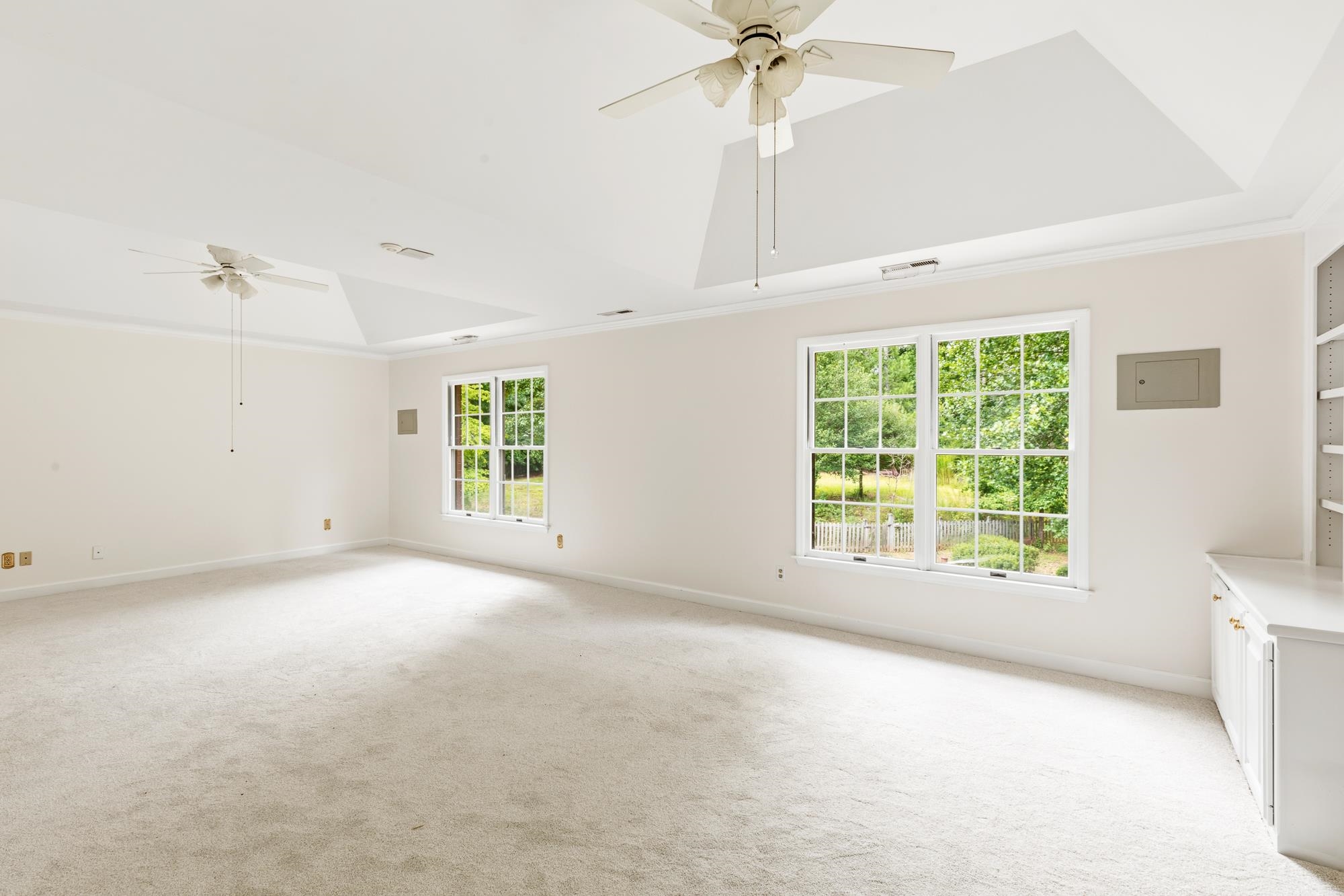 220 Hillsboro Trace Property Photo 13
