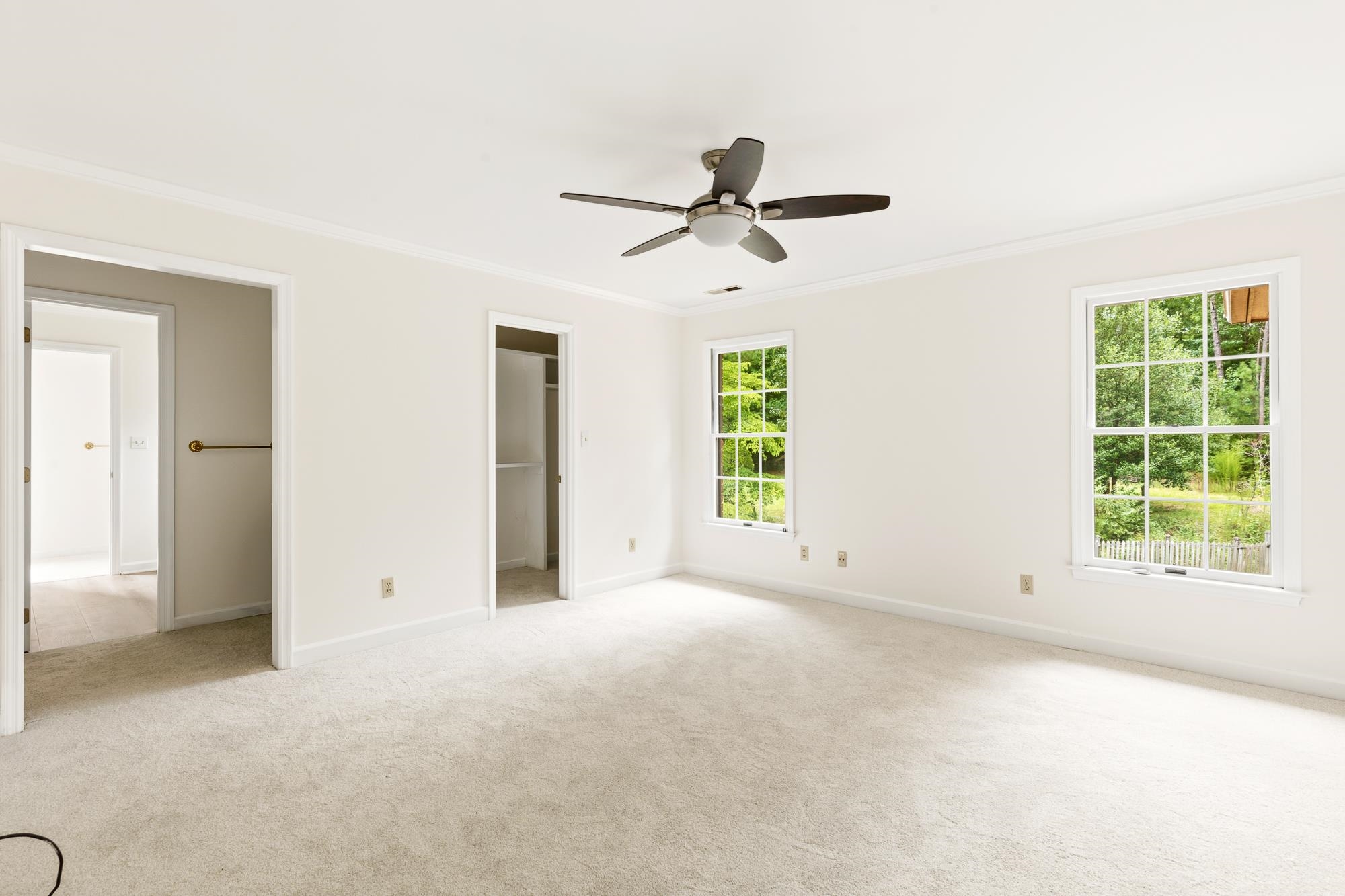 220 Hillsboro Trace Property Photo 18