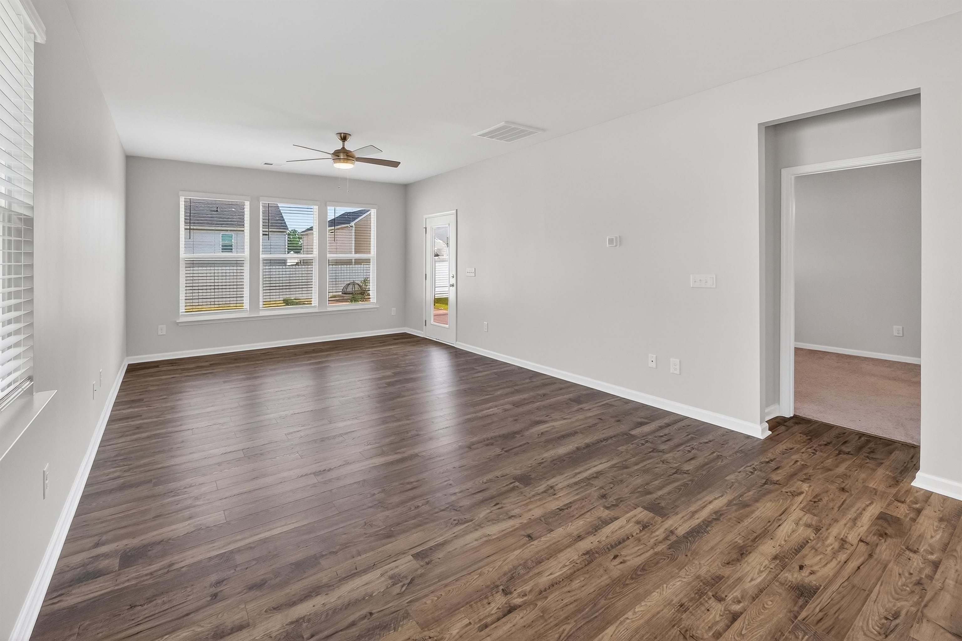 1405 Harper Mae Drive Property Photo 3