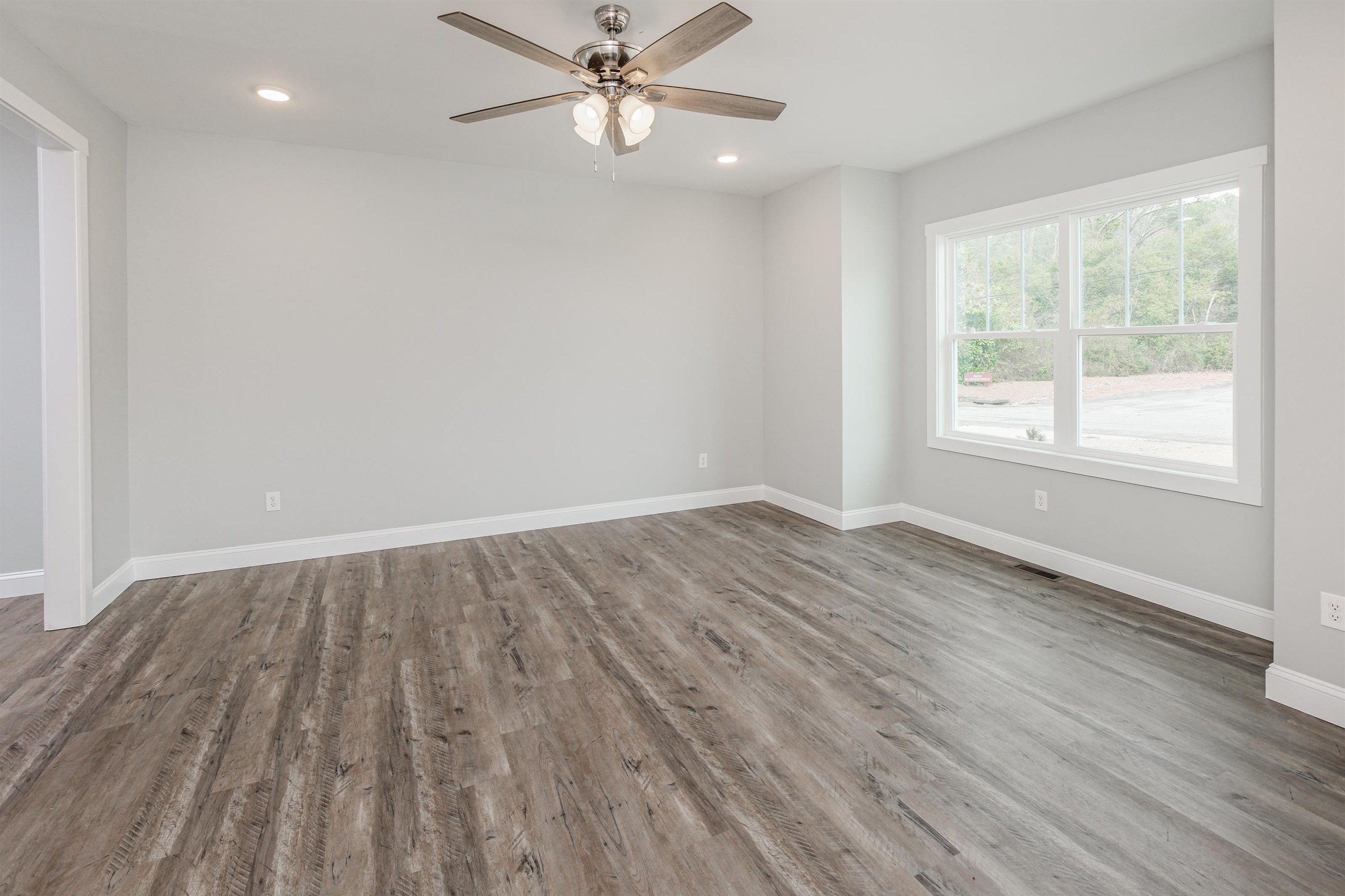 1320 Shoresbrook Road Property Photo 5