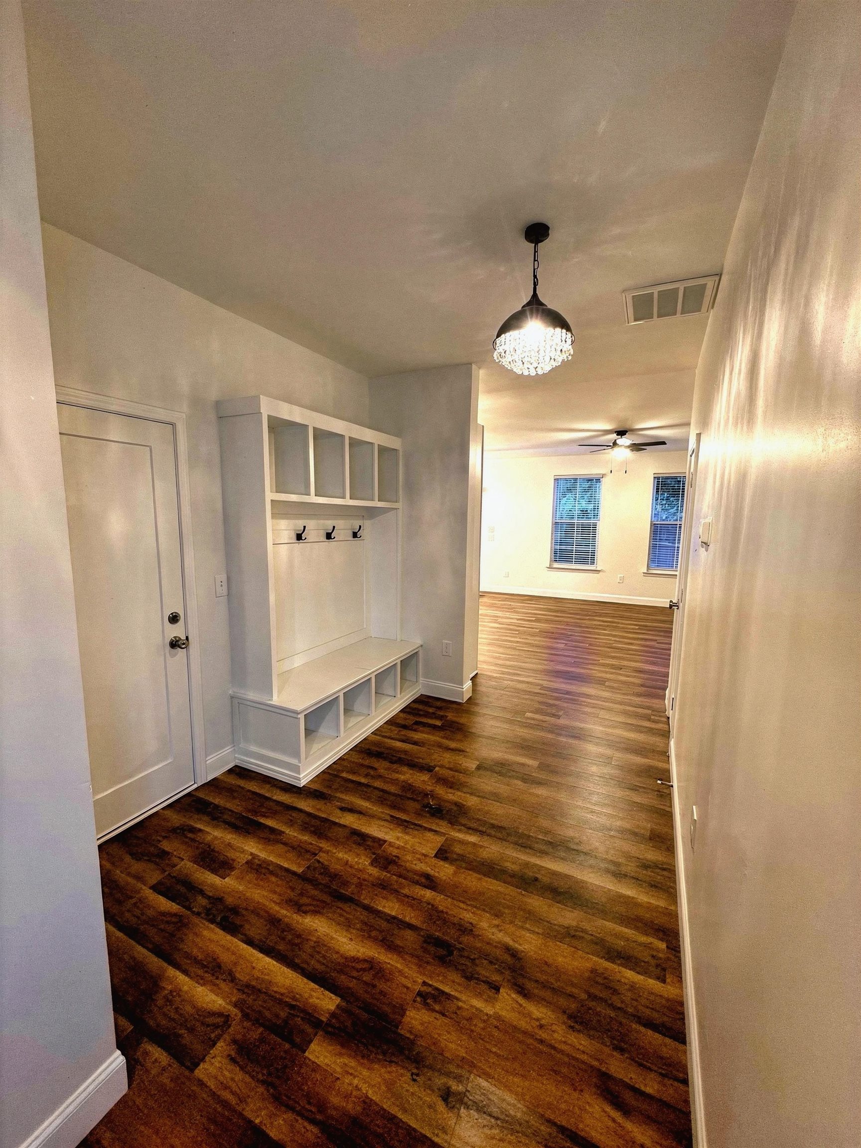 734 S Bomar Property Photo 4