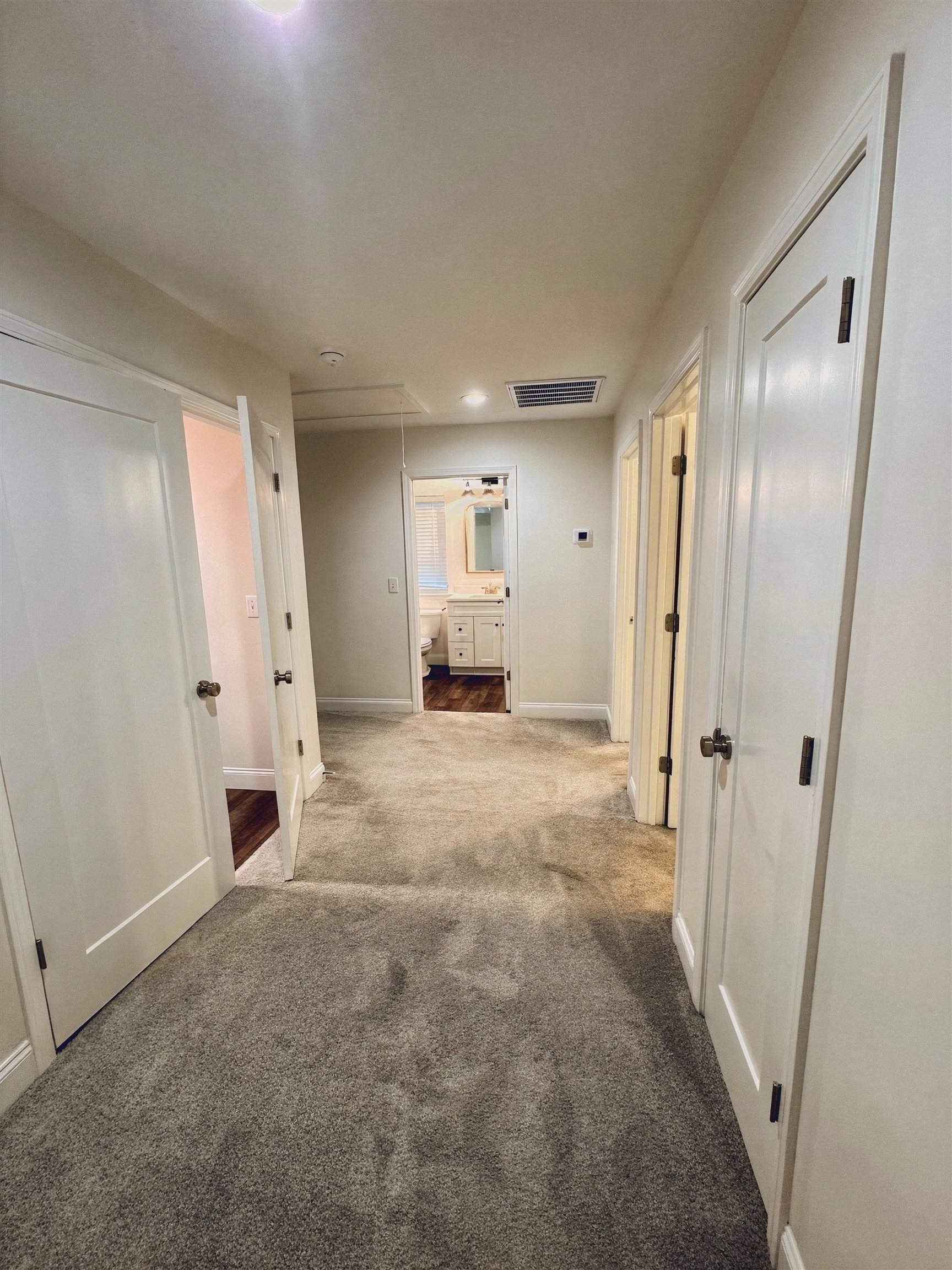 734 S Bomar Property Photo 14