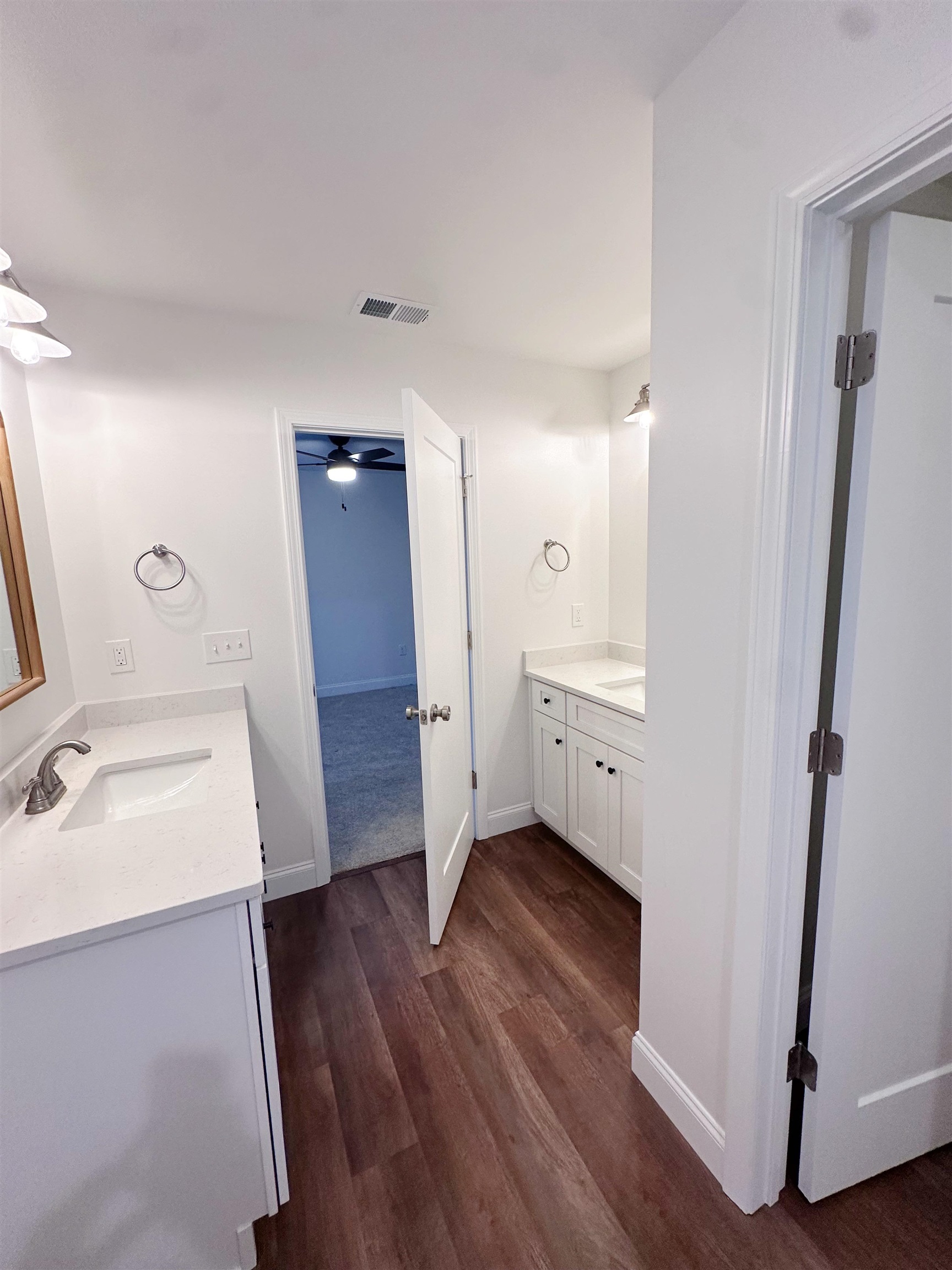 734 S Bomar Property Photo 17