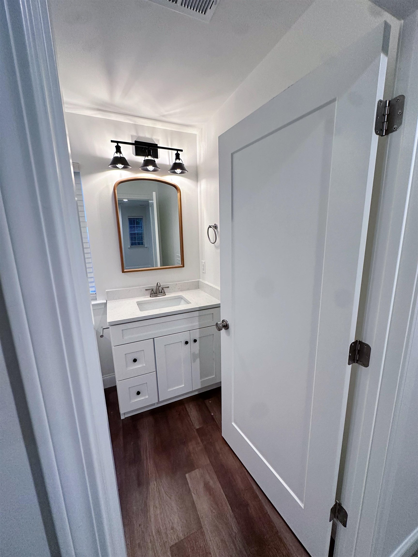 734 S Bomar Property Photo 22
