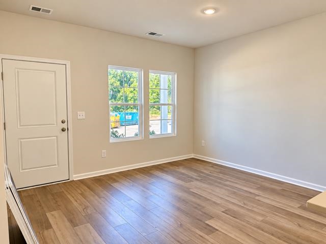 12192 Lansbury Drive Property Photo 2