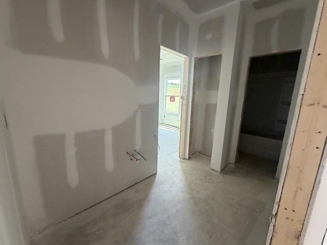 12192 Lansbury Drive Property Photo 9