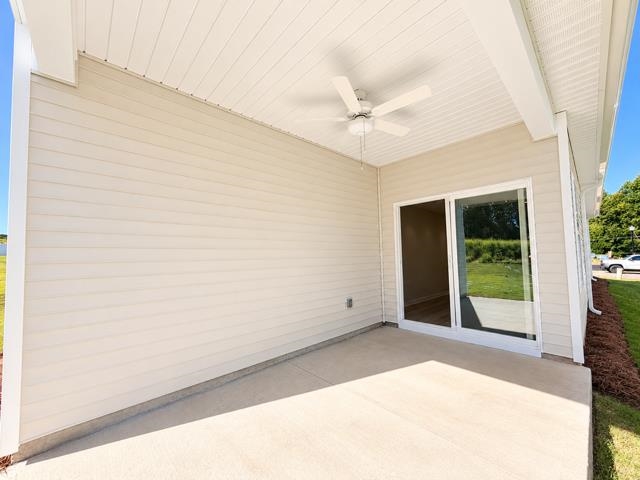 12192 Lansbury Drive Property Photo 16