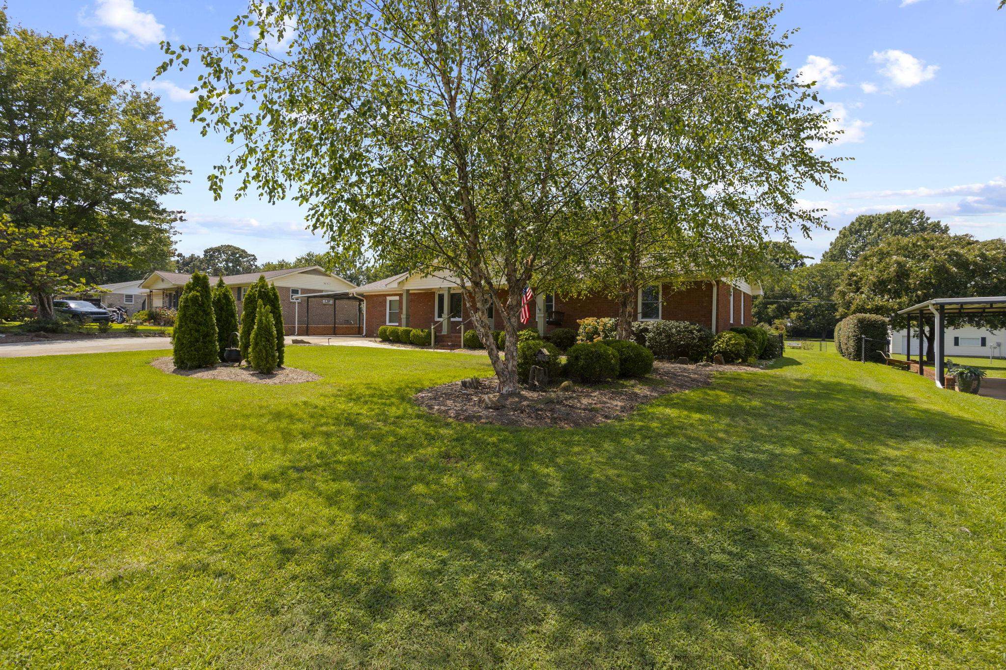 137 Northview Street Property Photo 3