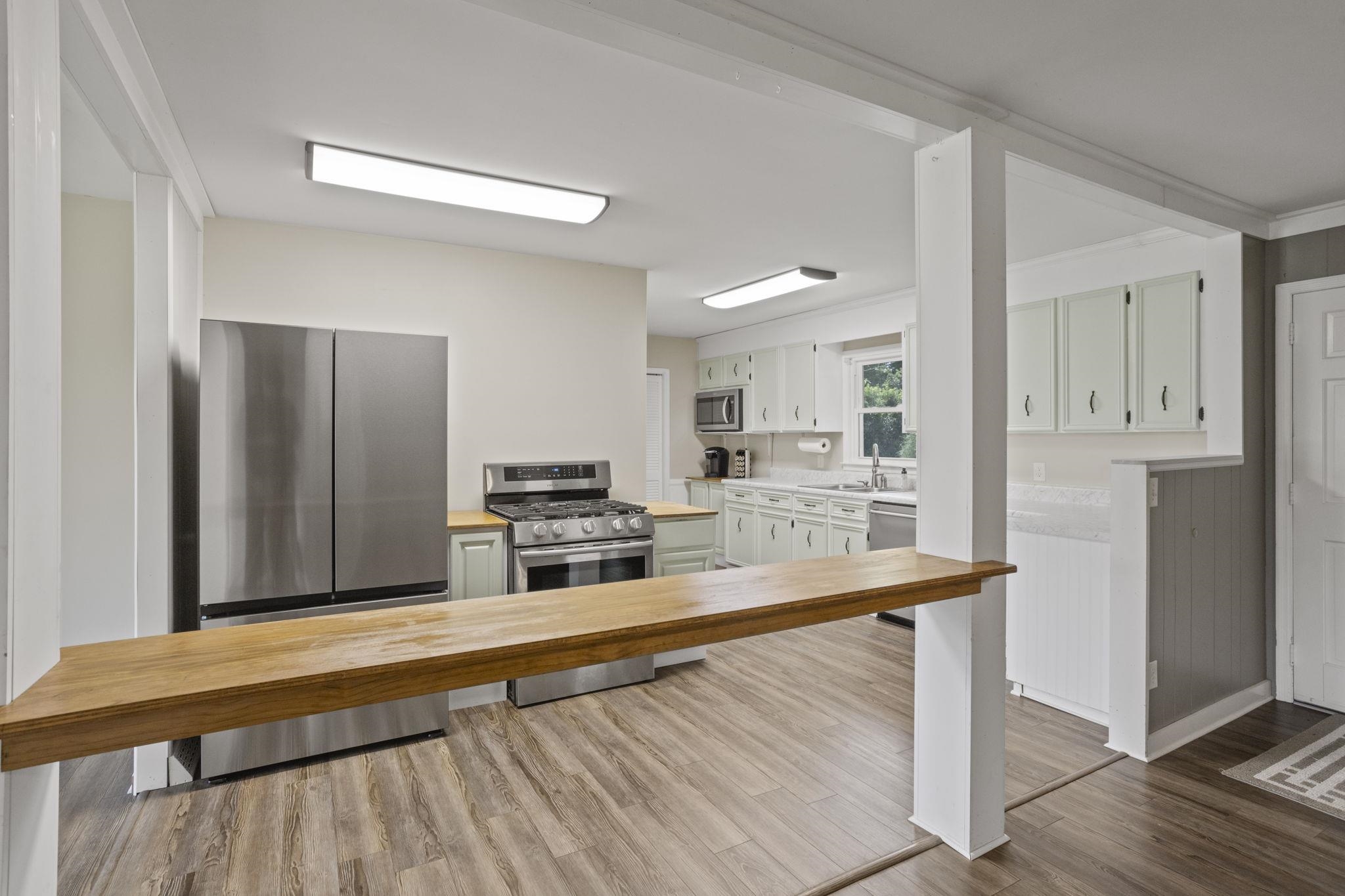 137 Northview Street Property Photo 11