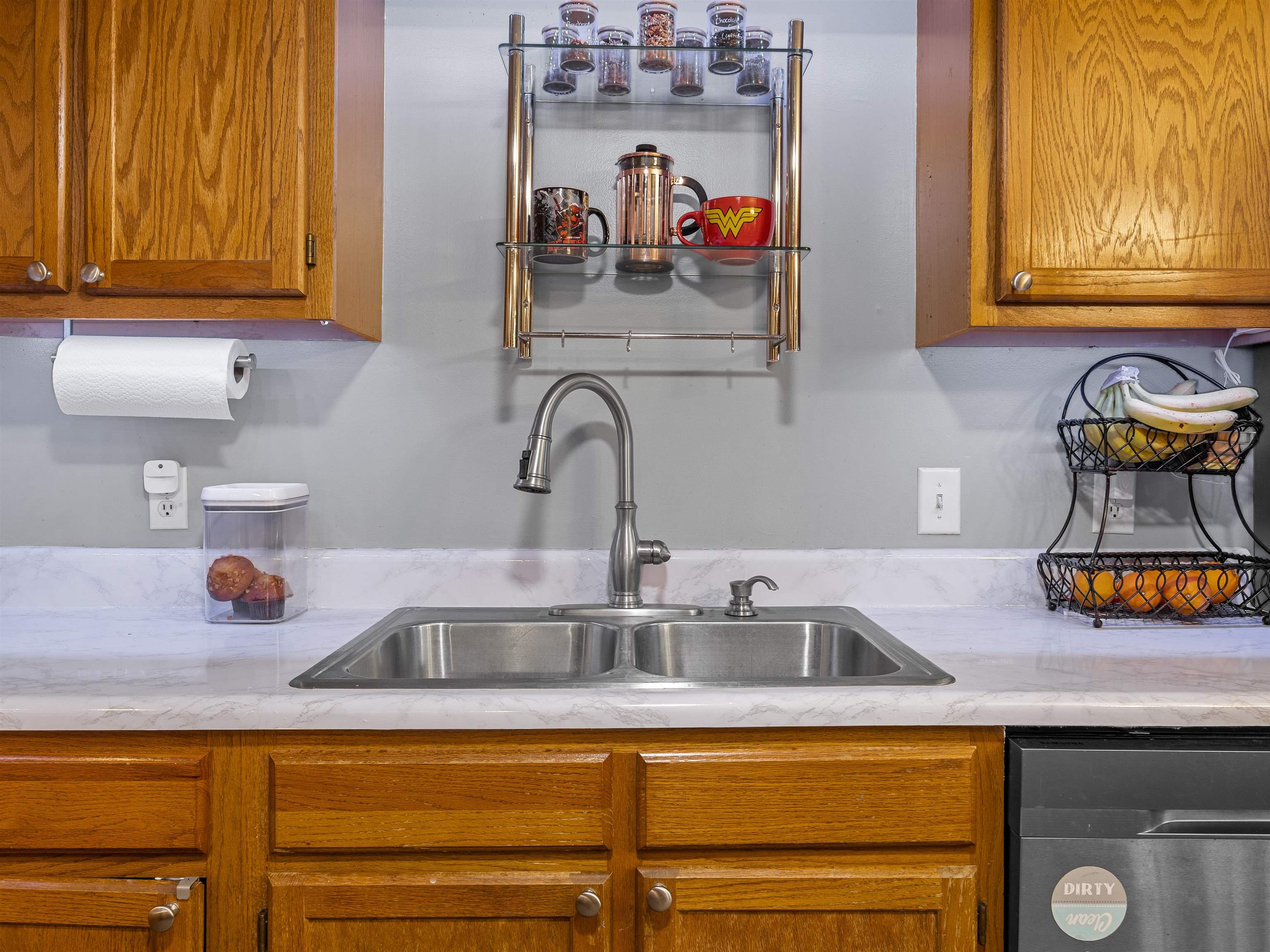 175 Poplar Creek Drive Property Photo 11