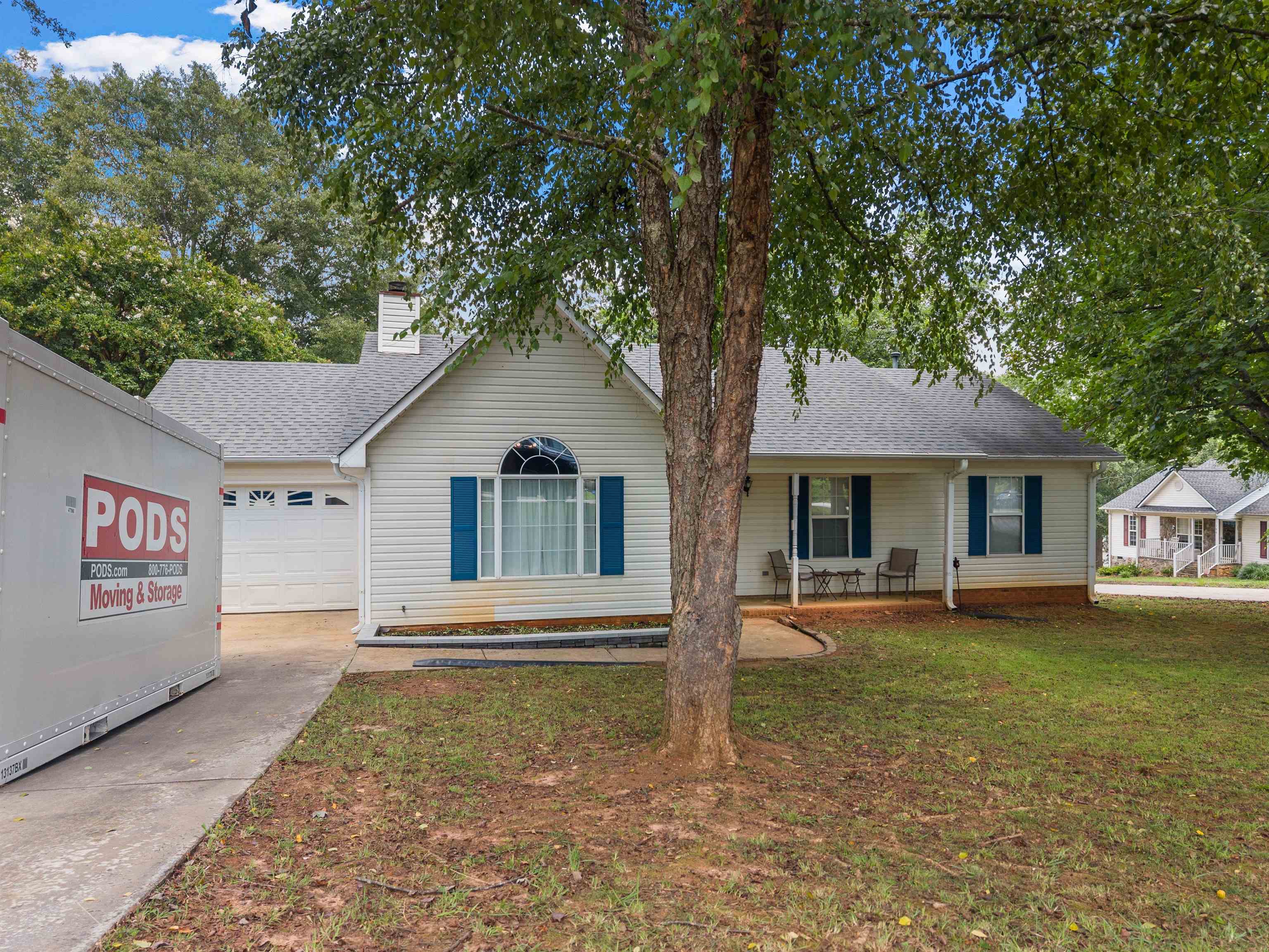 175 Poplar Creek Drive Property Photo 24