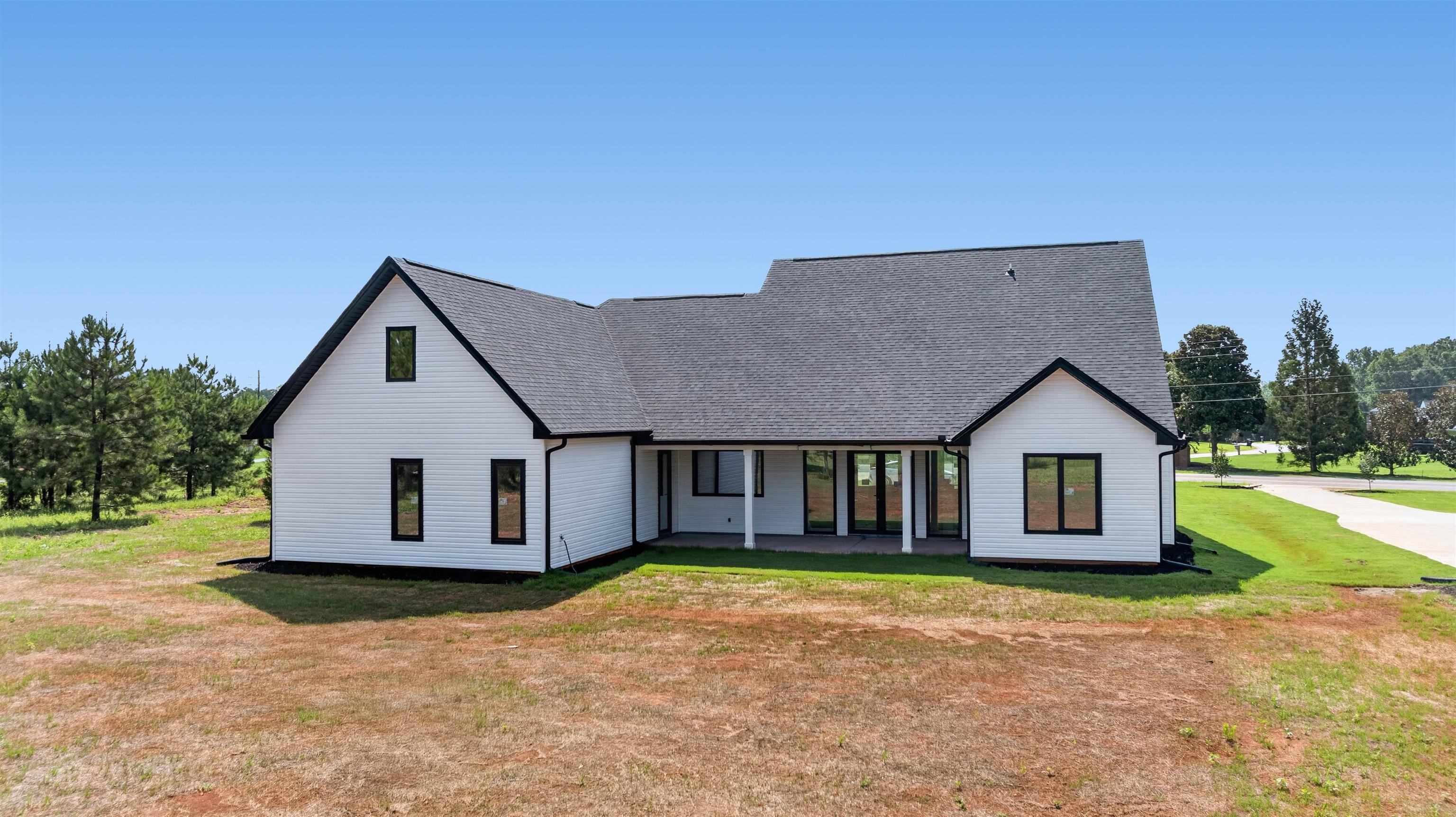 1076 John Dodd Road Property Photo 8