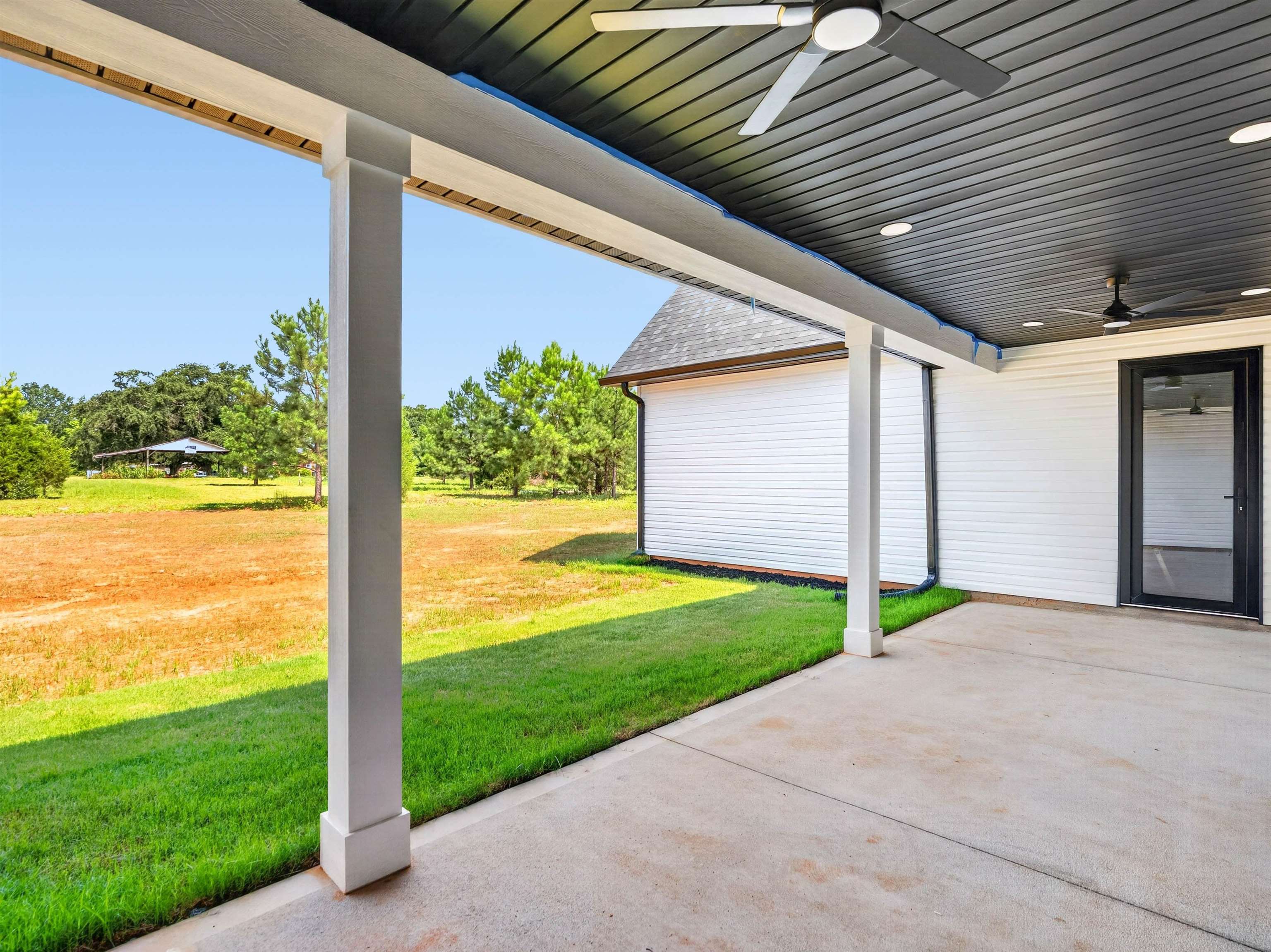 1076 John Dodd Road Property Photo 13