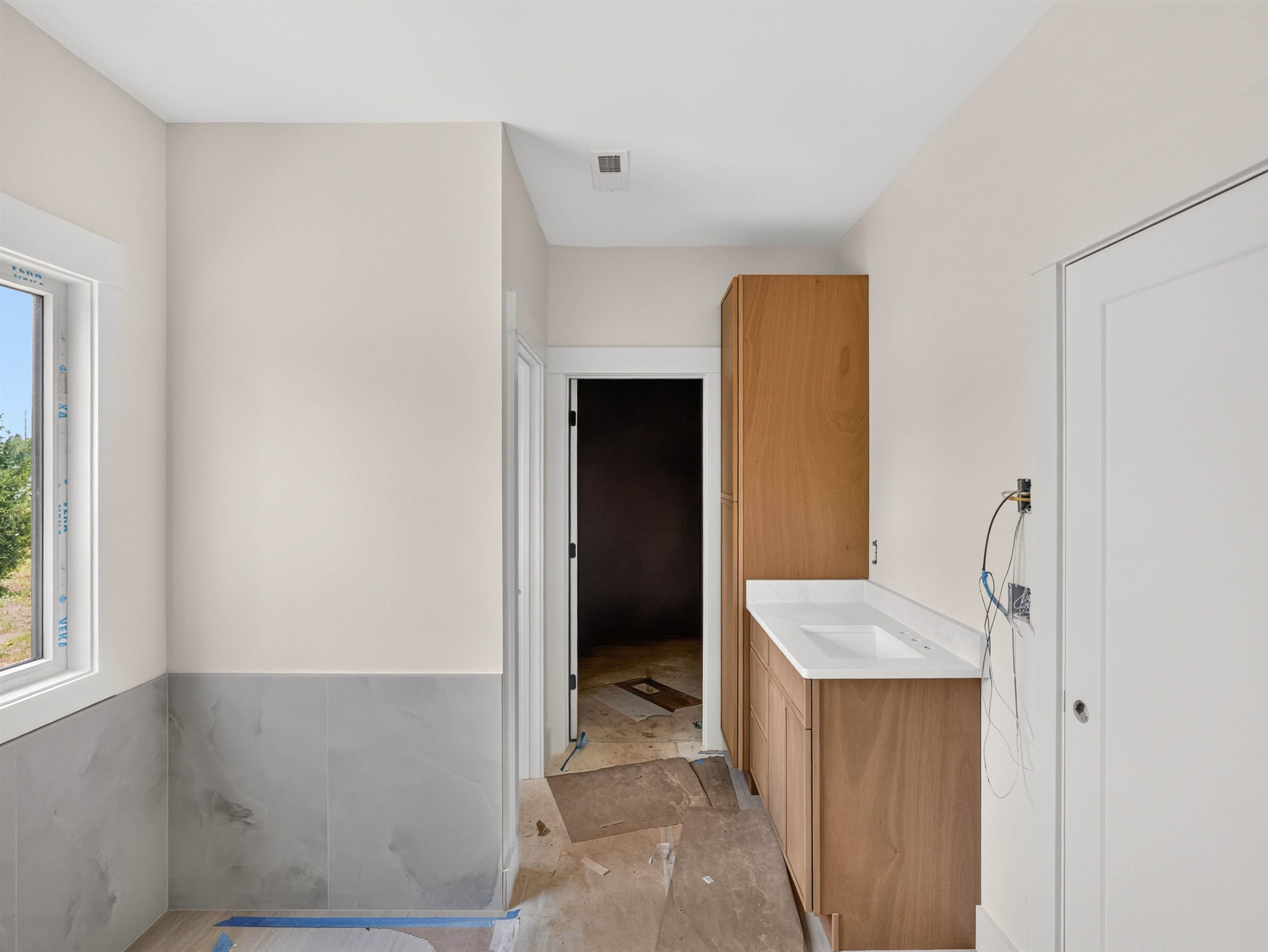 1076 John Dodd Road Property Photo 18