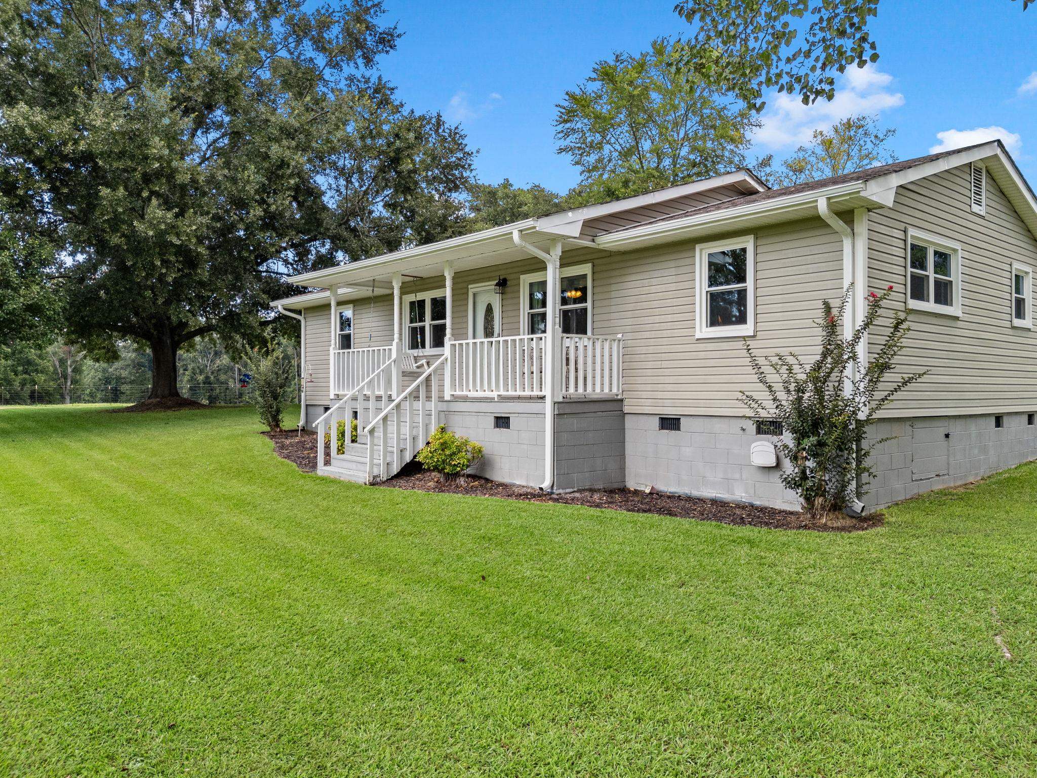 7955 Highway 56 Property Photo 17