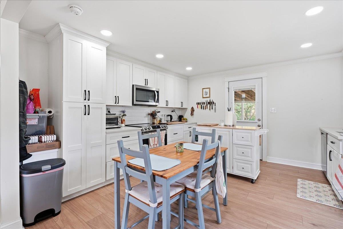 102 Edgewood Avenue Property Photo 8