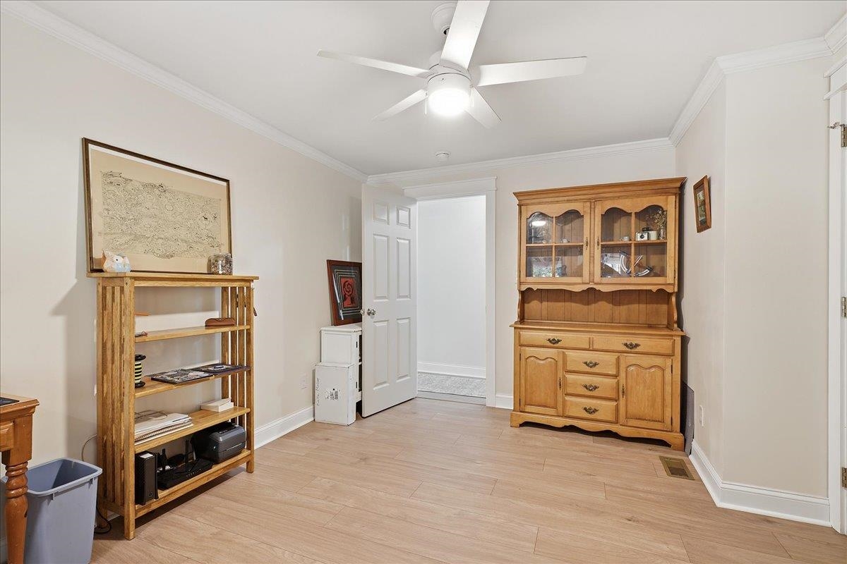 102 Edgewood Avenue Property Photo 19