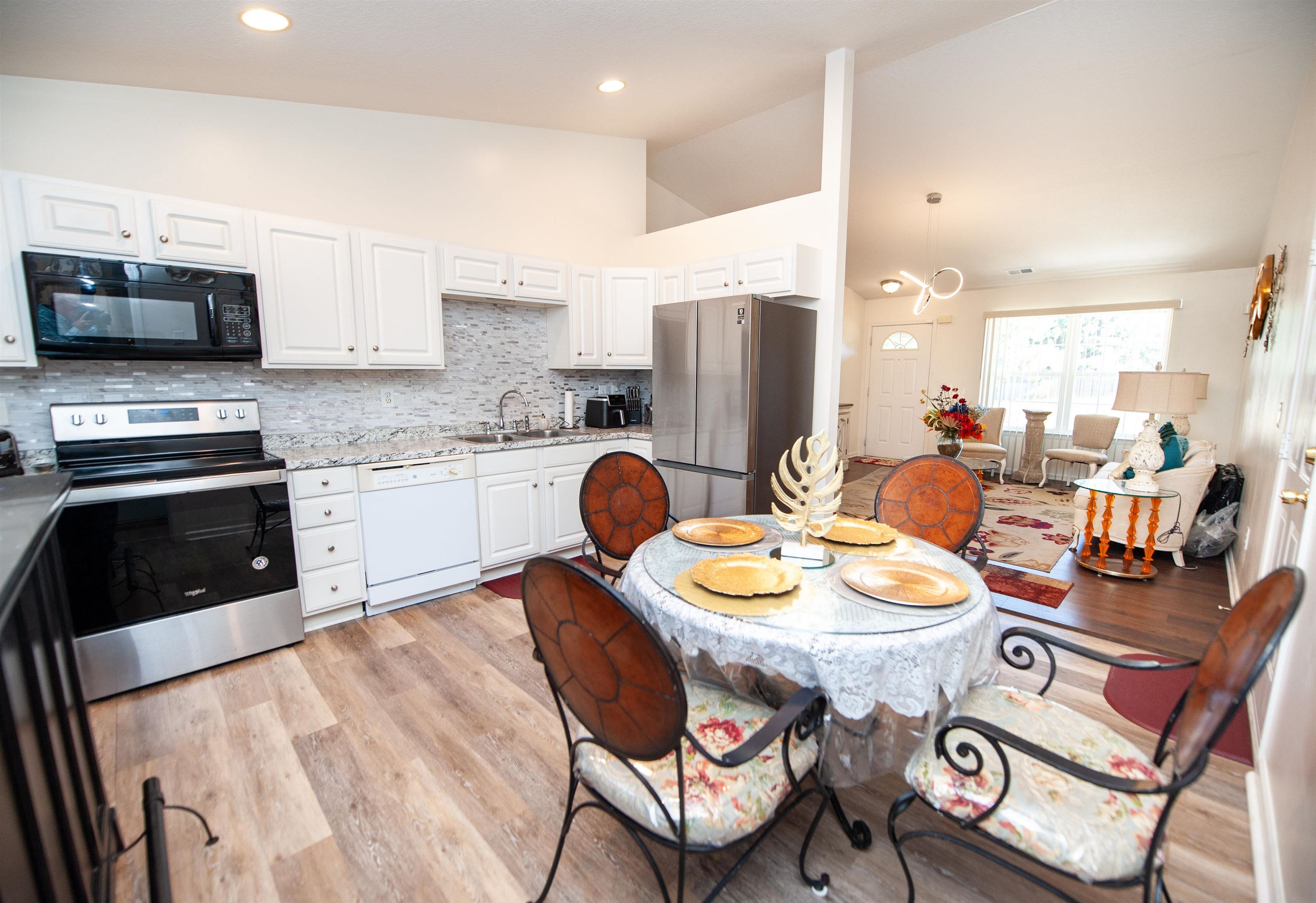 205 Rio Way Property Photo 15
