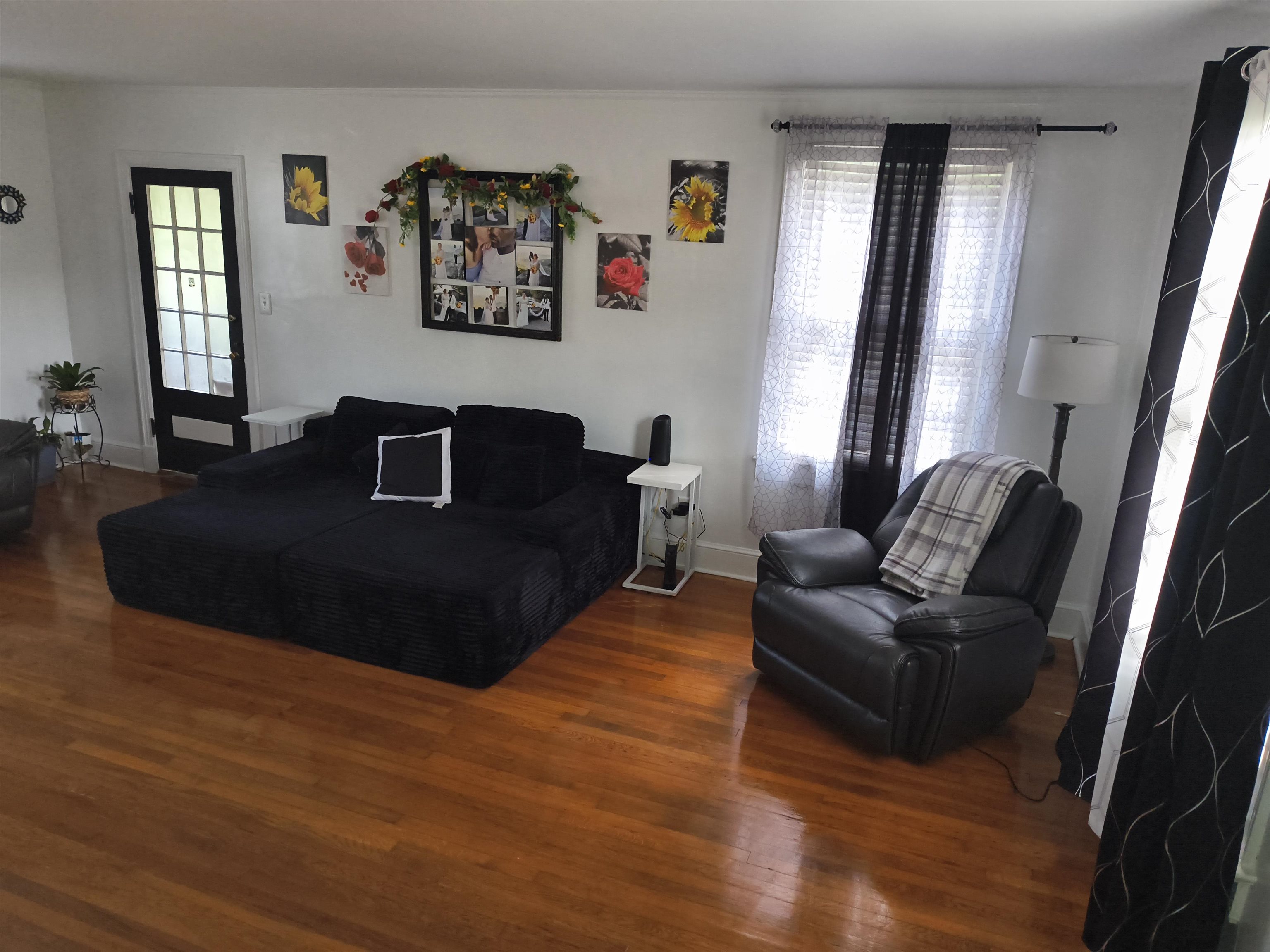 382 Forest Ave Avenue Property Photo 5