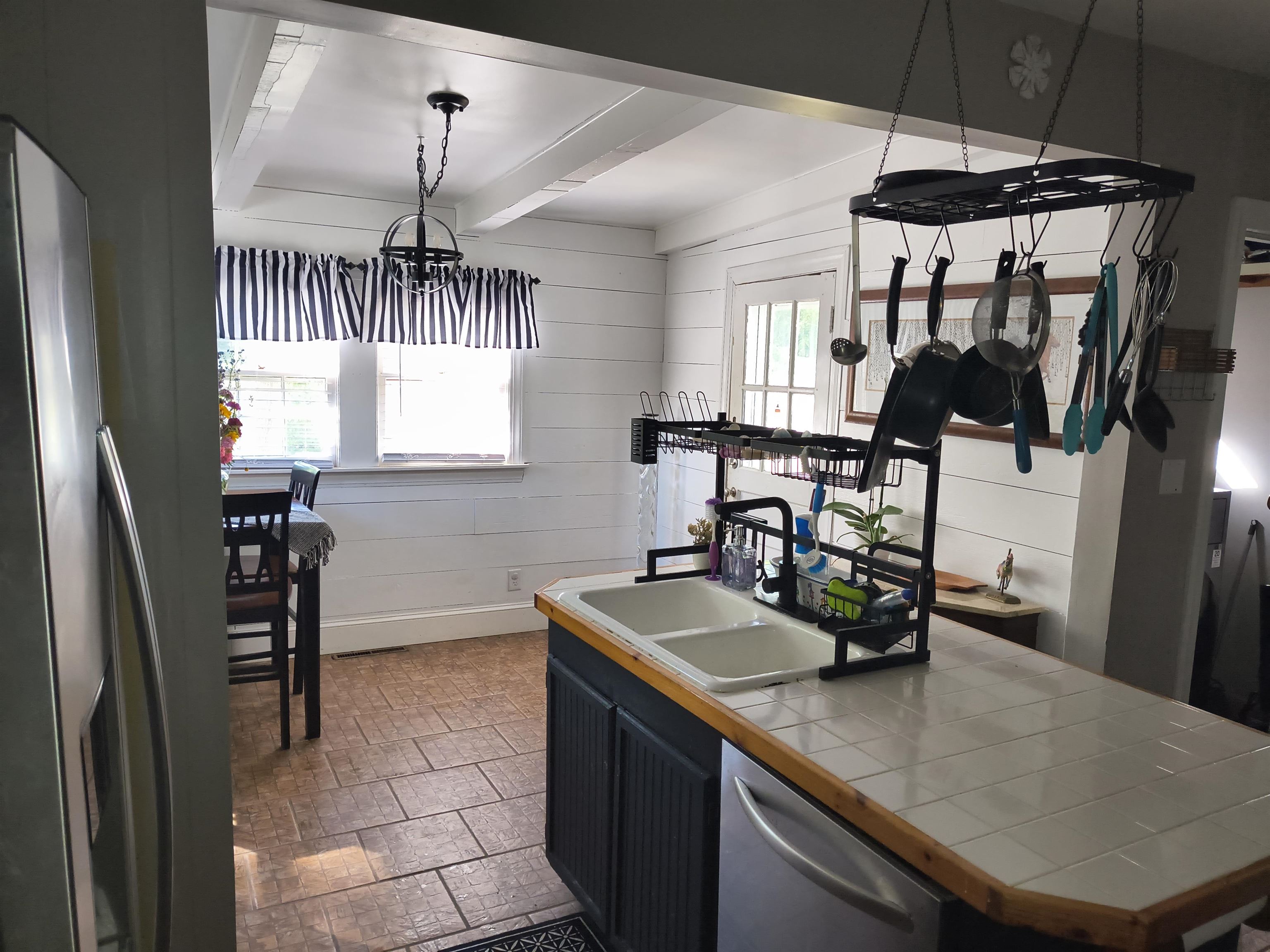 382 Forest Ave Avenue Property Photo 11