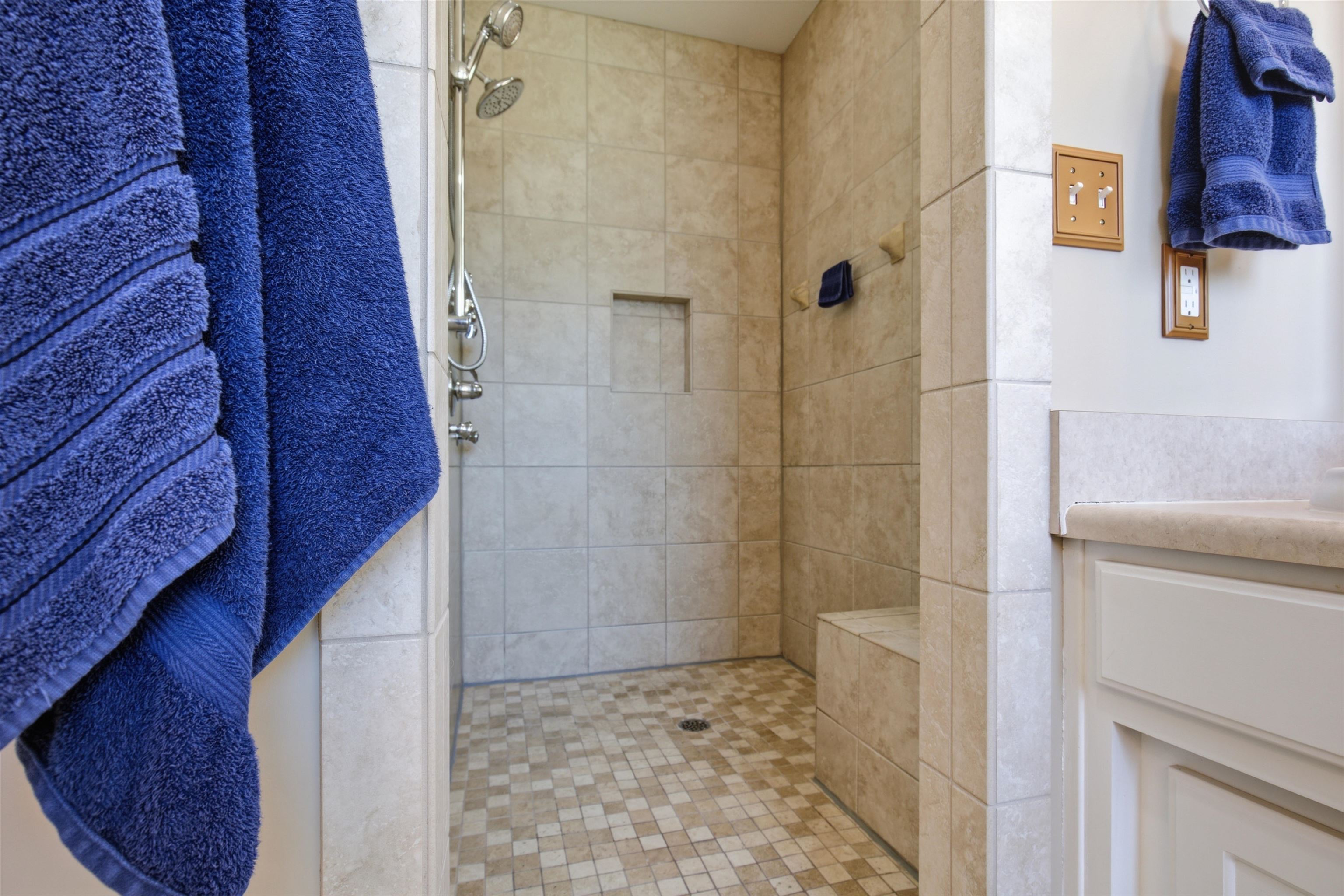 424 Harbour View Drive Property Photo 29
