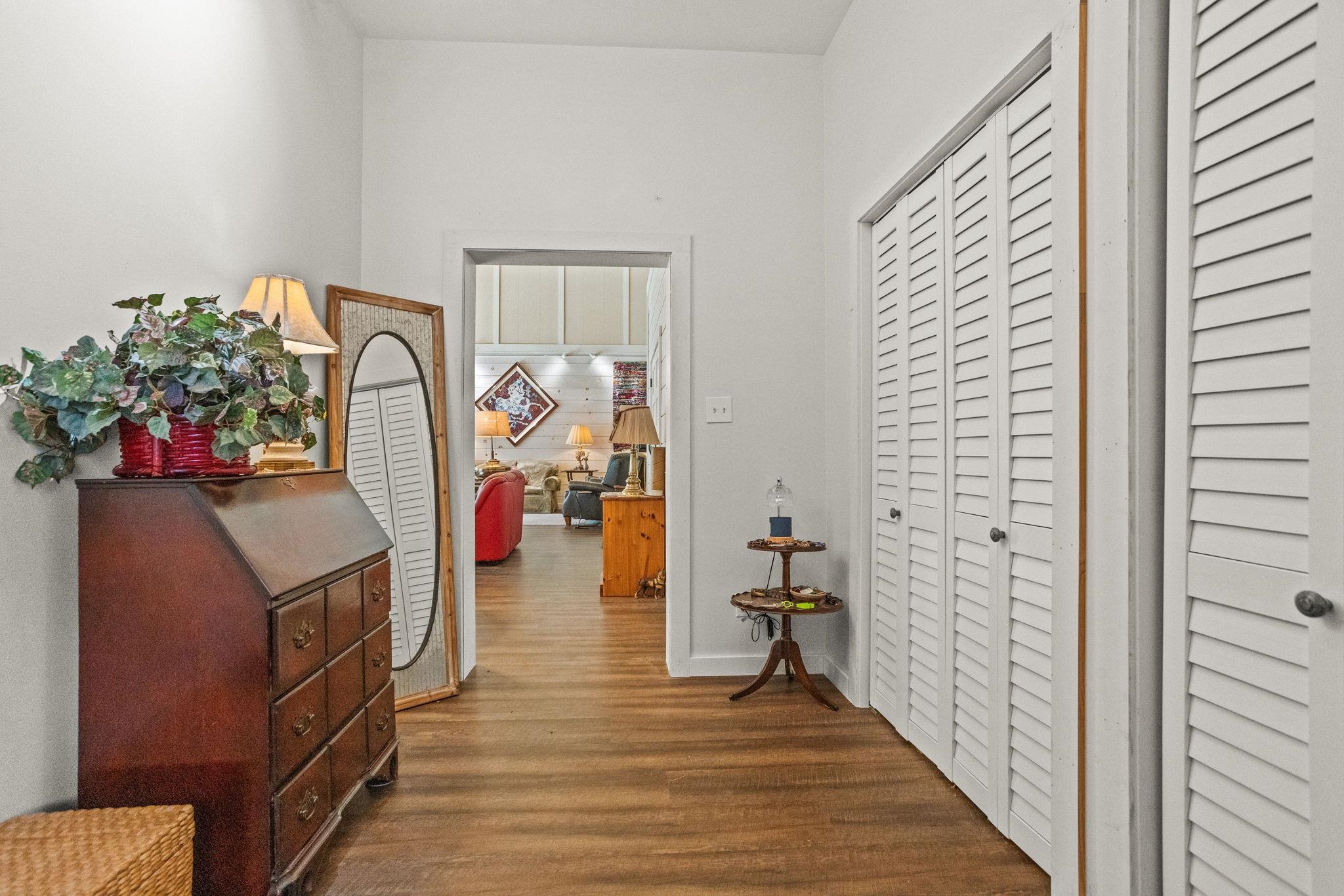 770 Dickson Road Property Photo 3