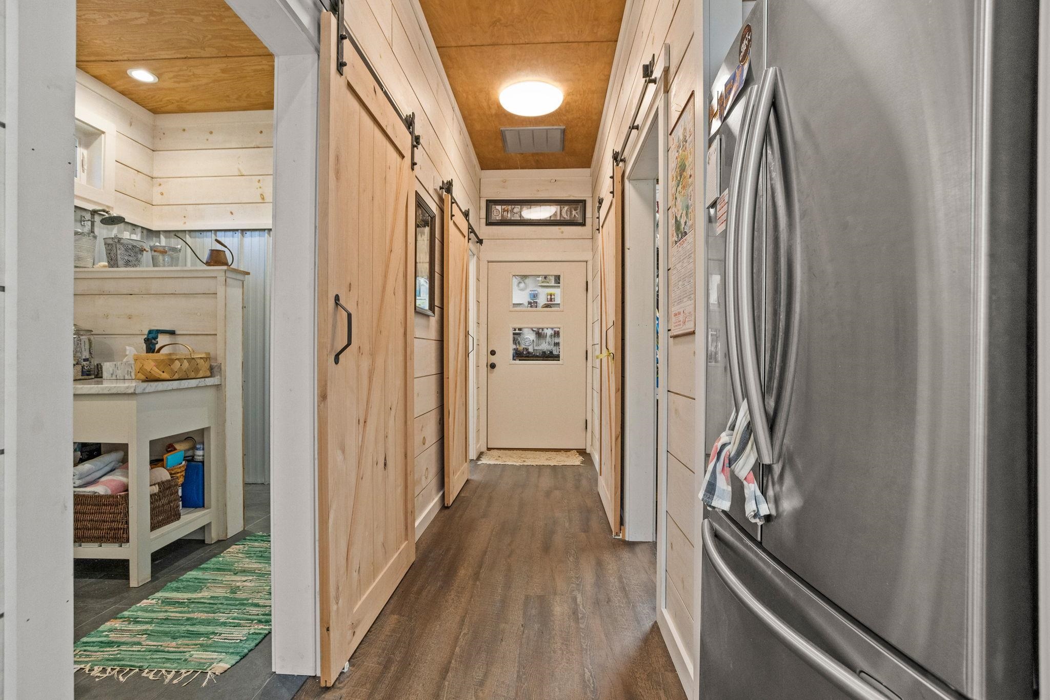 770 Dickson Road Property Photo 12