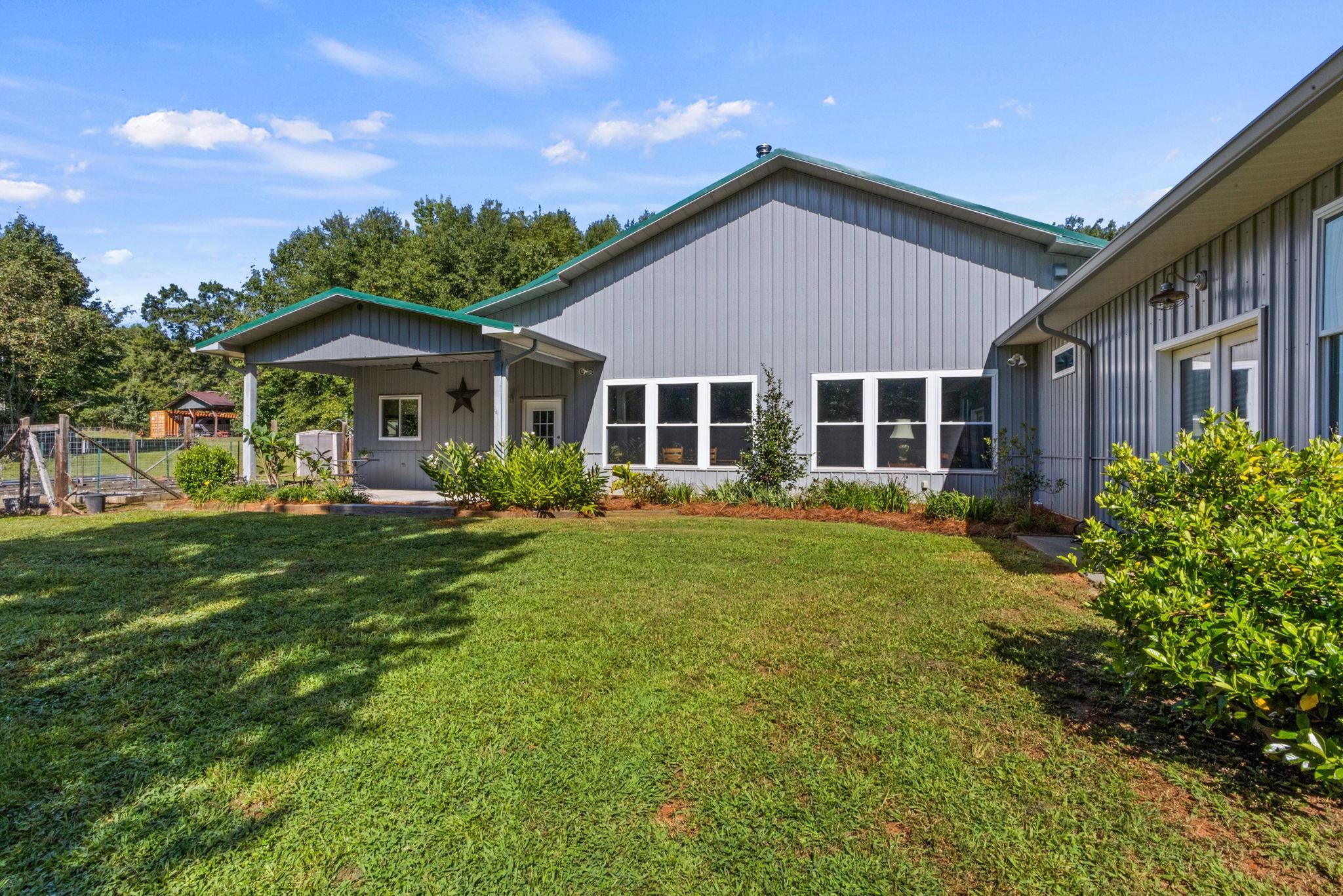 770 Dickson Road Property Photo 31