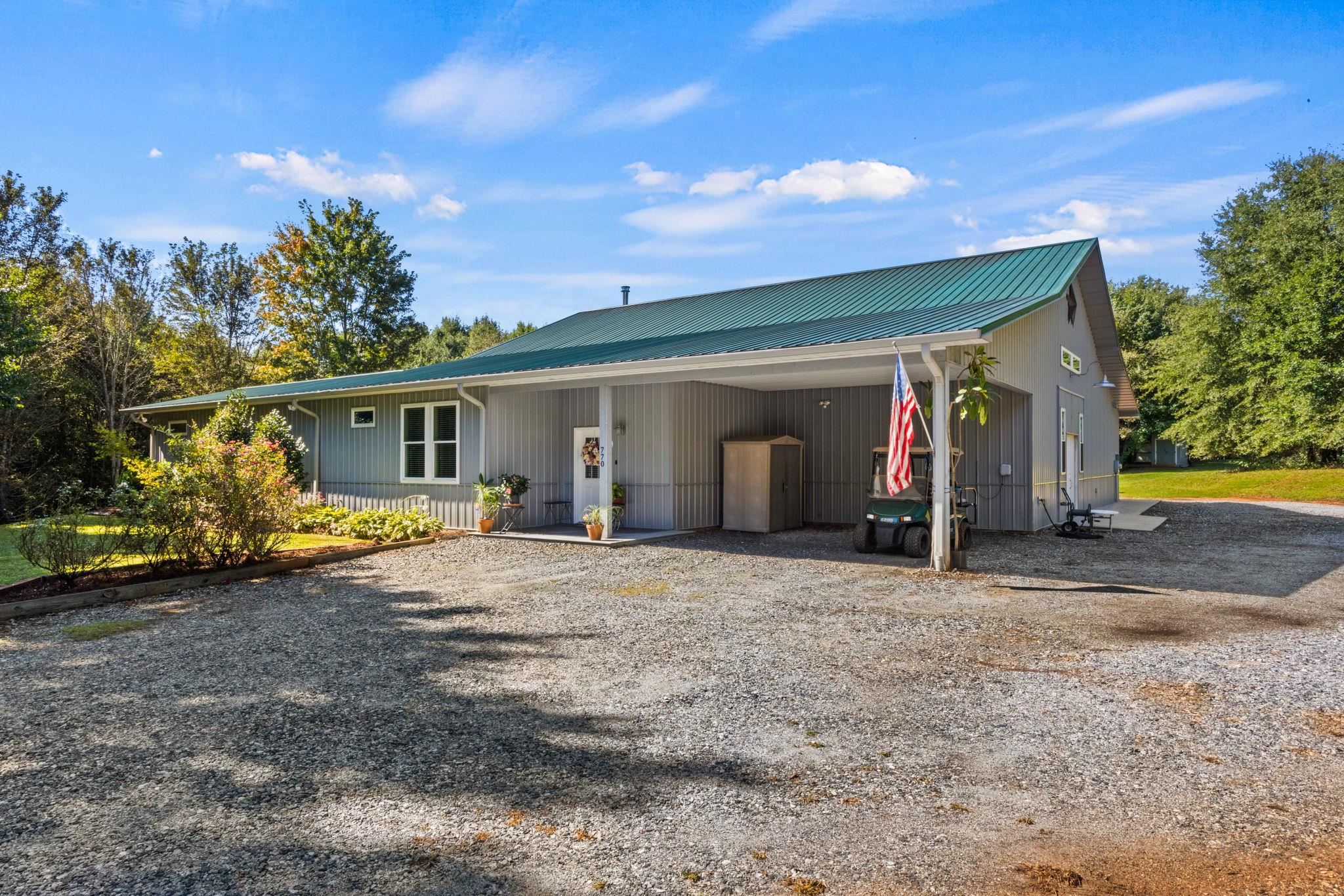 770 Dickson Road Property Photo 41