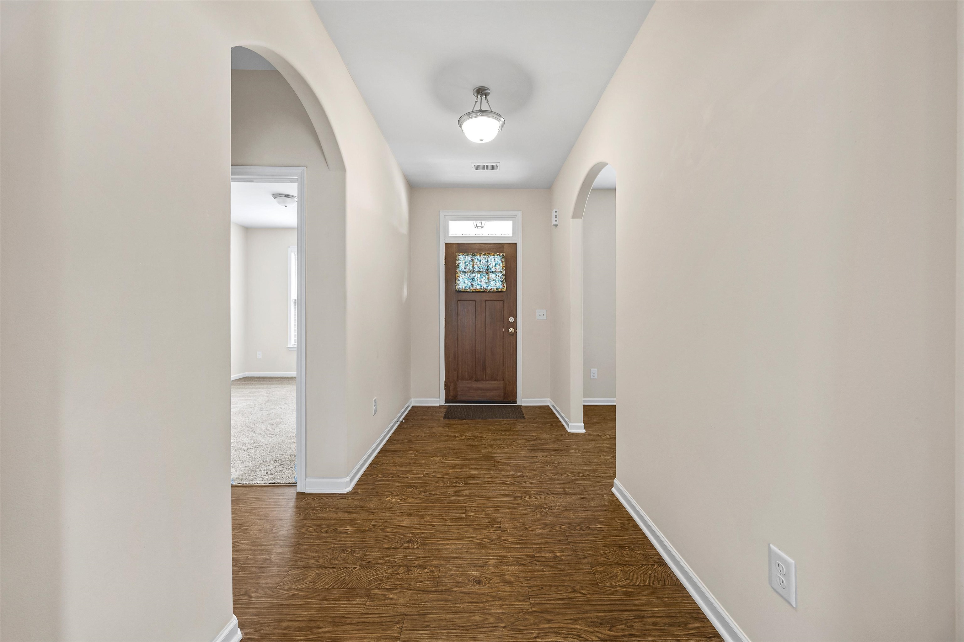 615 Mica Lane Property Photo 3