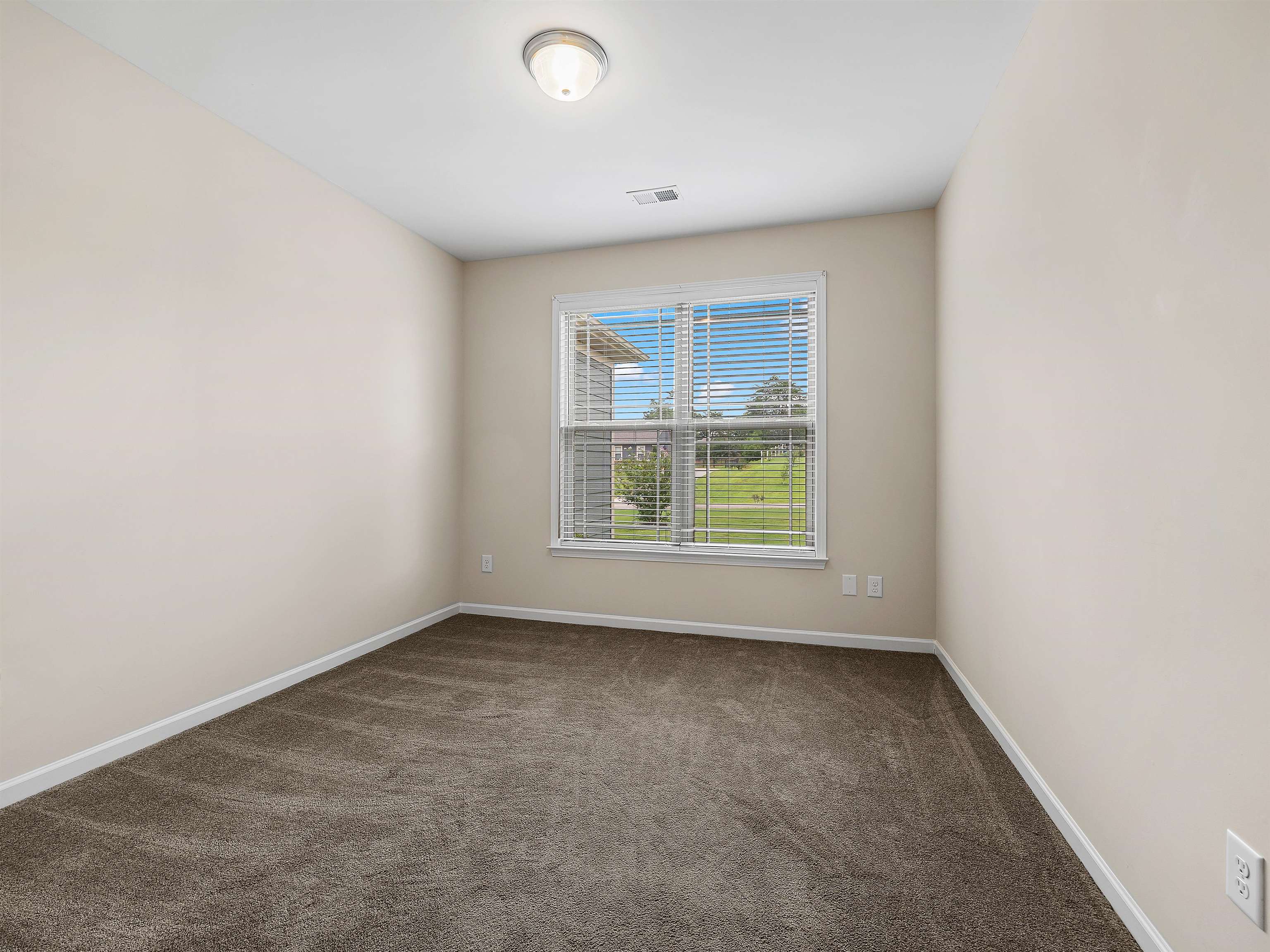 615 Mica Lane Property Photo 27