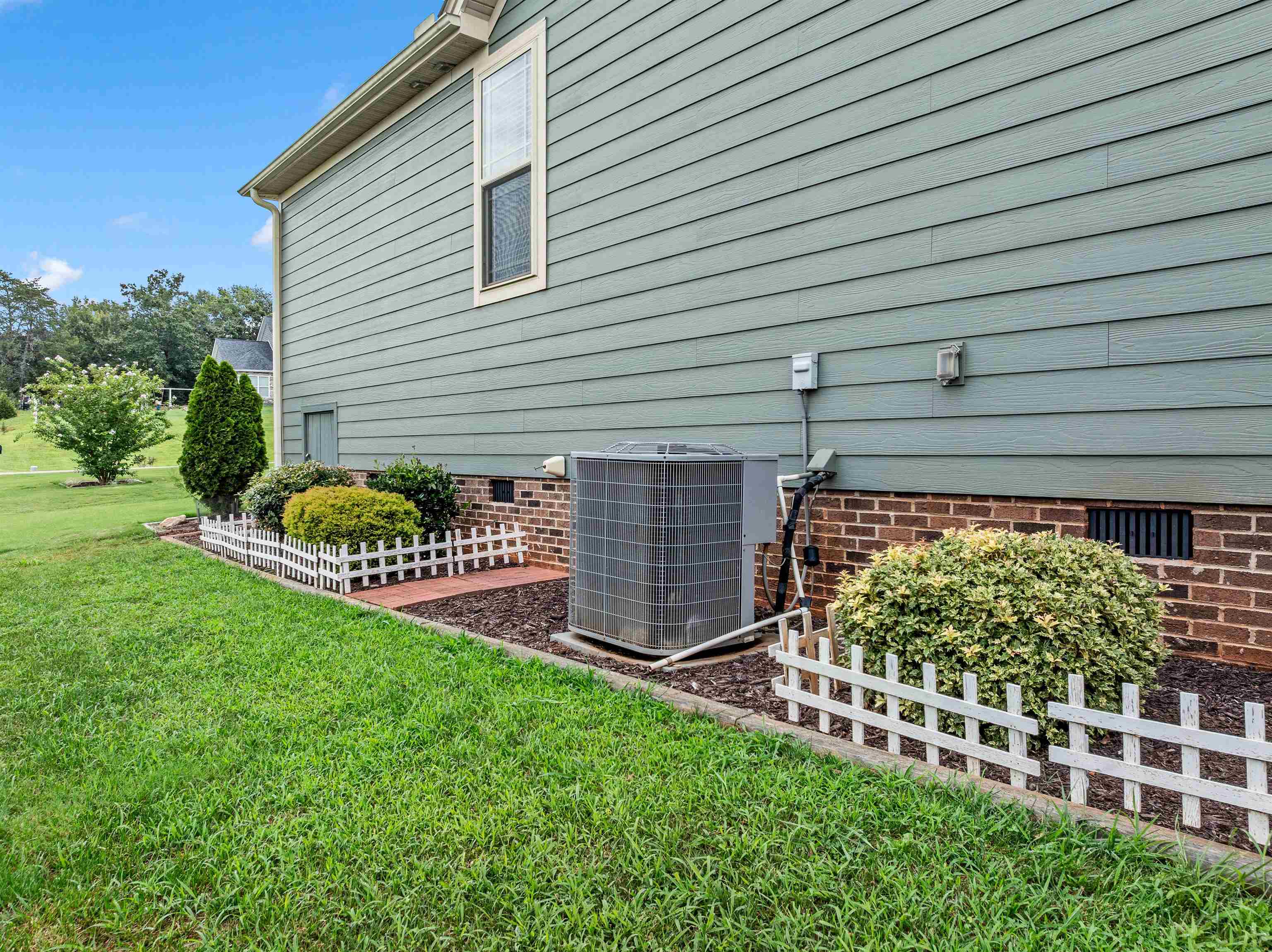 615 Mica Lane Property Photo 43