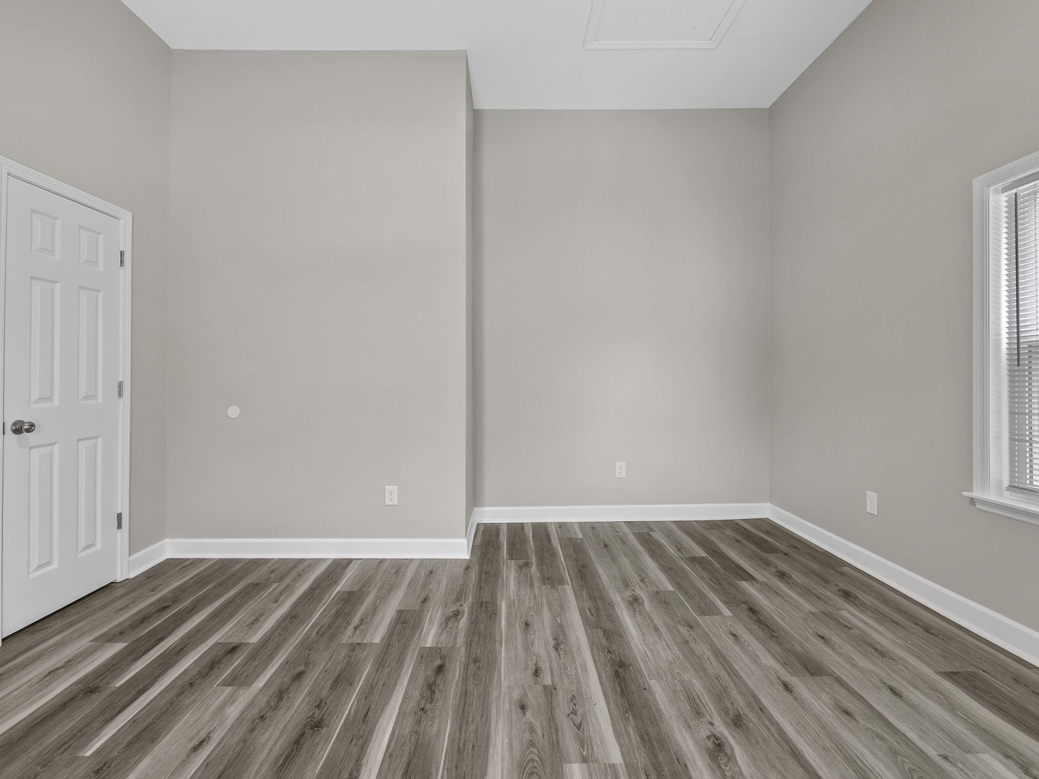 206 Claremont Street Property Photo 19