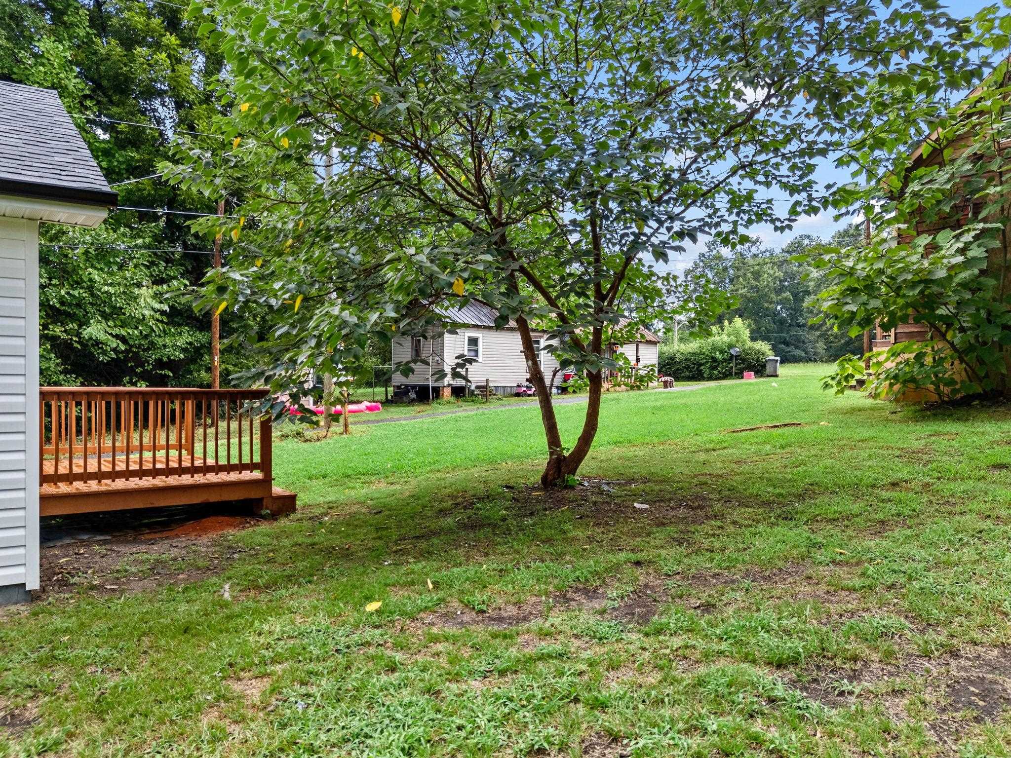 206 Claremont Street Property Photo 21