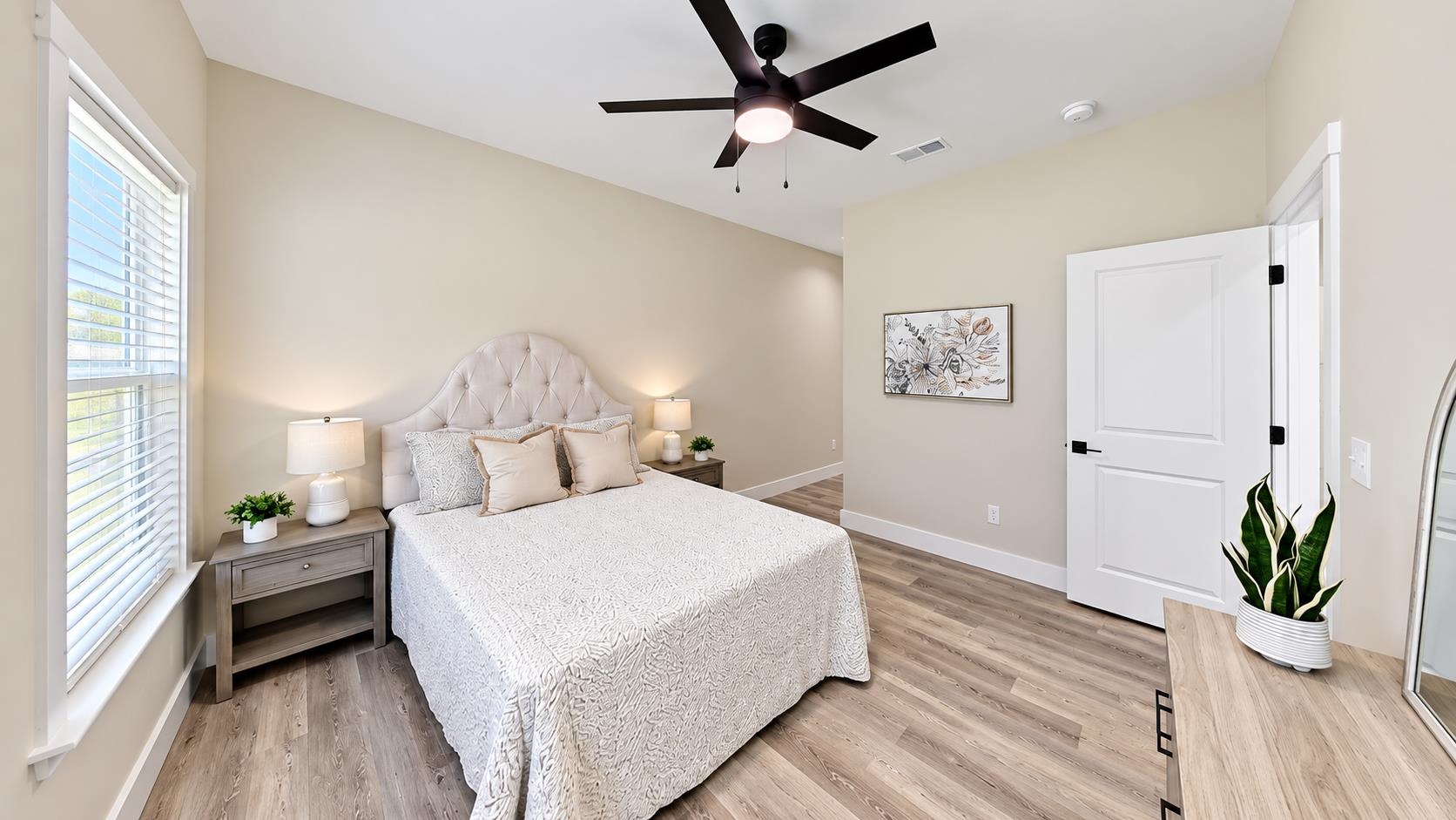 340969 Property Photo 12
