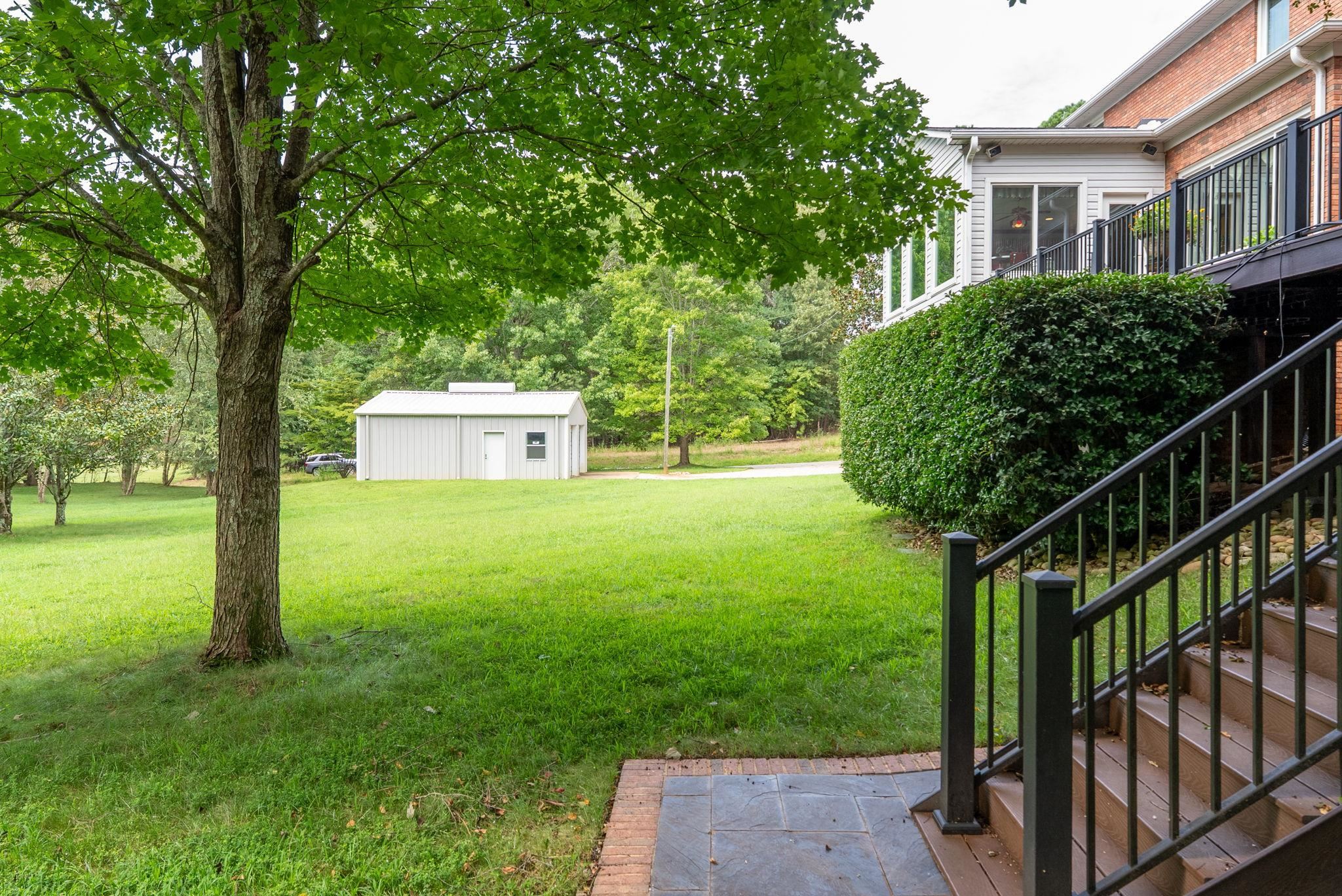 162 Sloans Grove Rd Property Photo 42