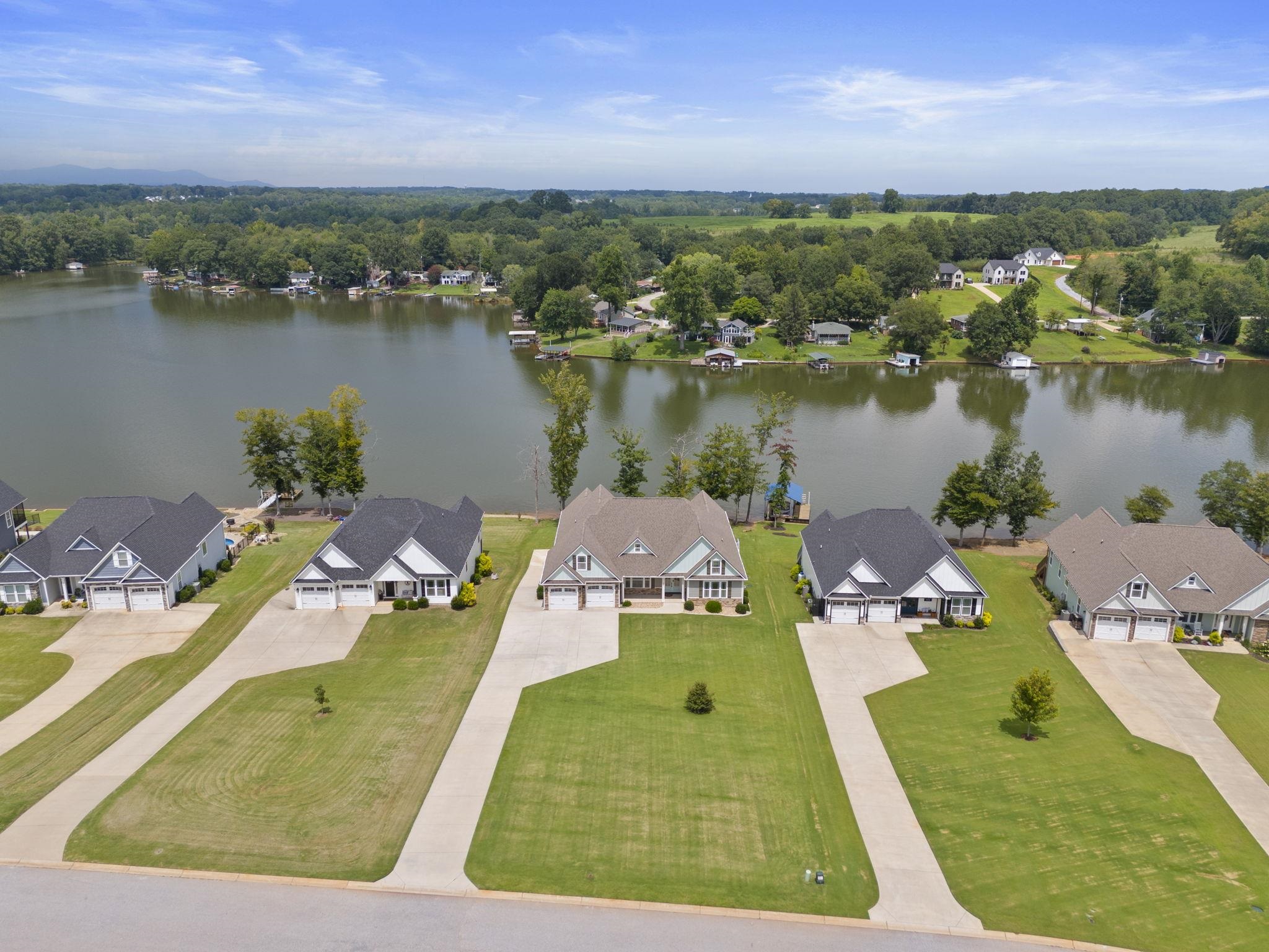 222 Lake Lyman Heights Property Photo 3
