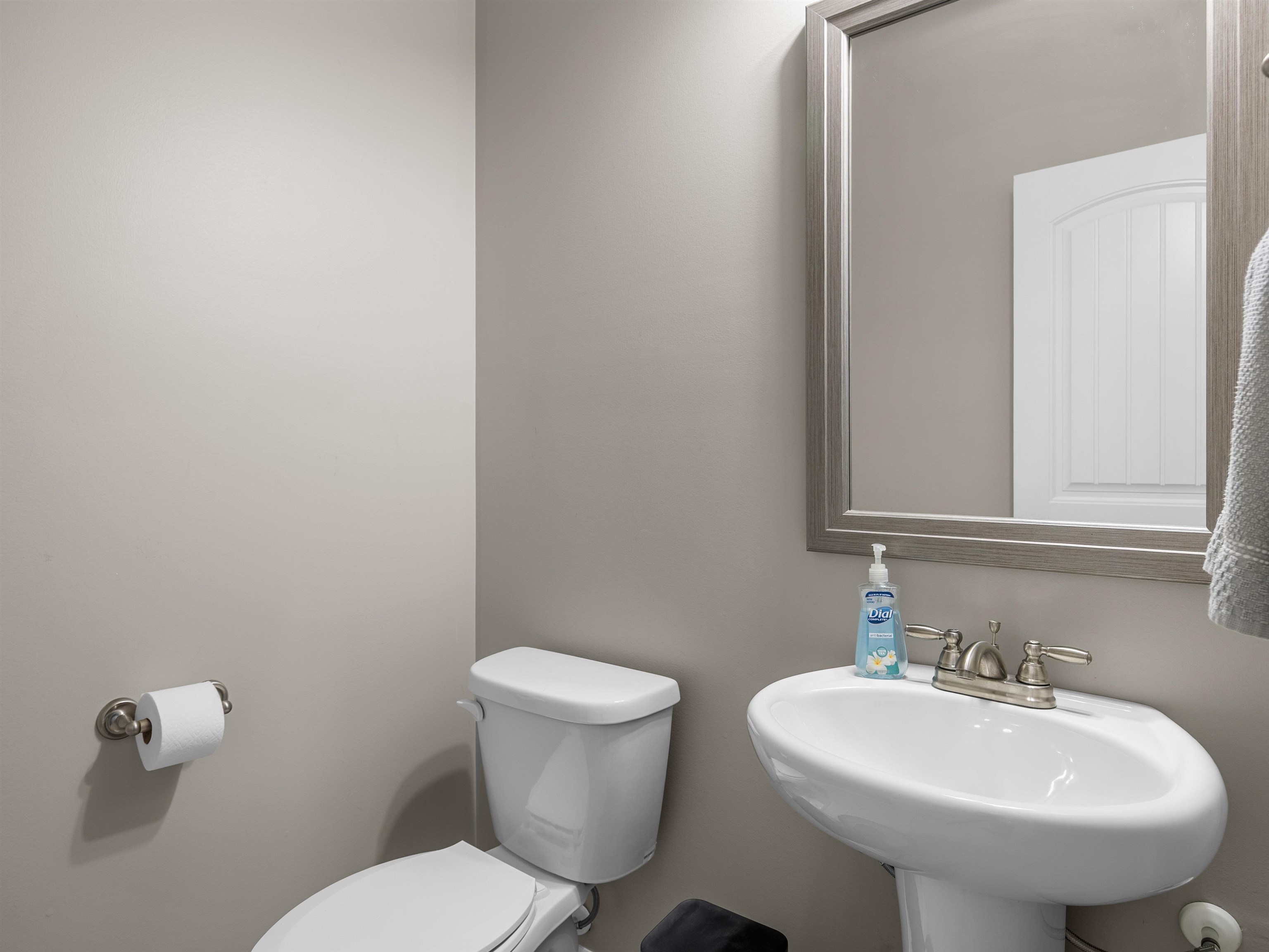 580 Canewood Lane Property Photo 33