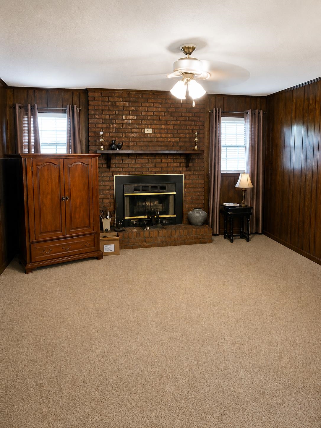 409 Caston Drive Property Photo 3