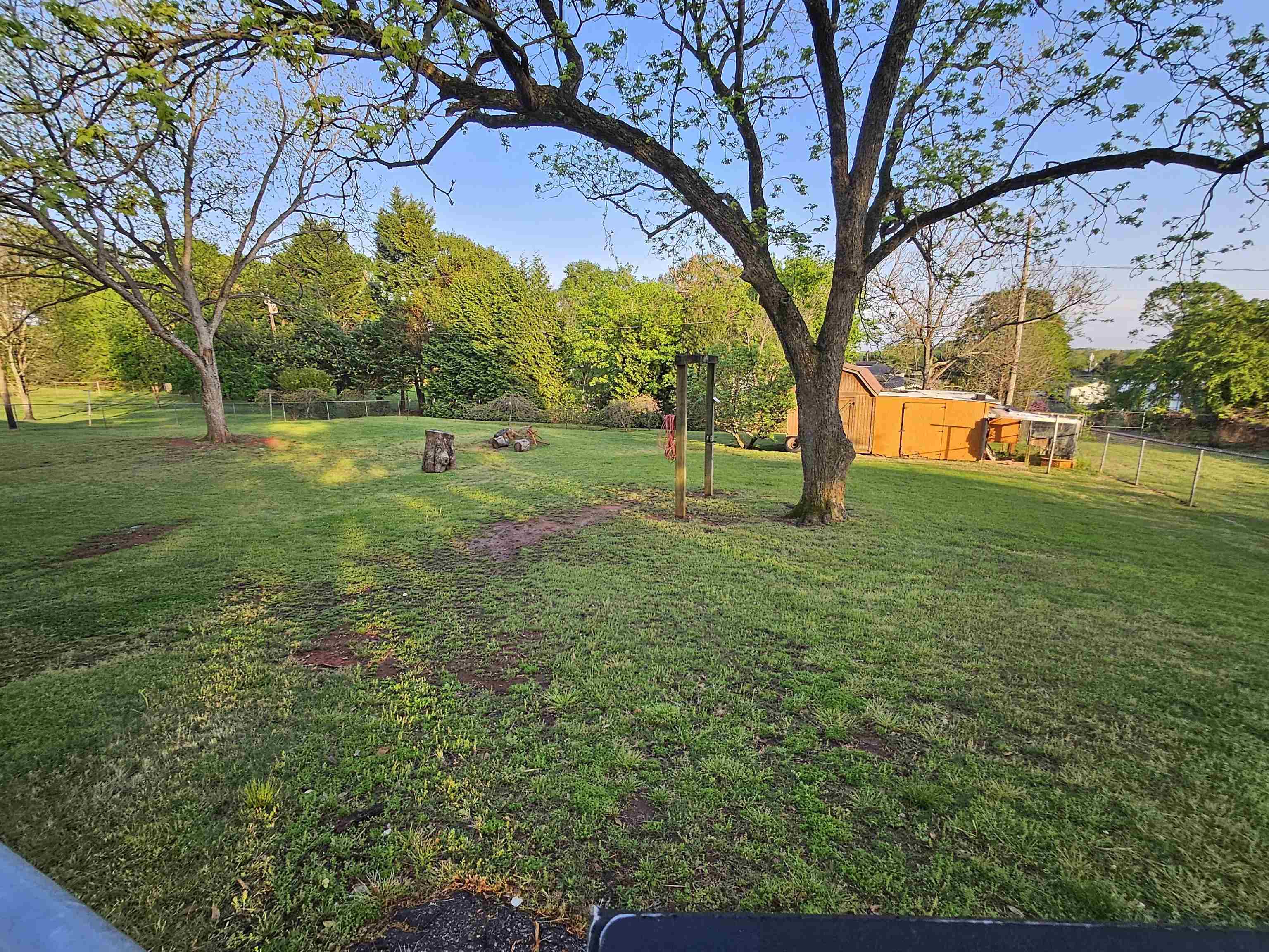 409 Caston Drive Property Photo 7