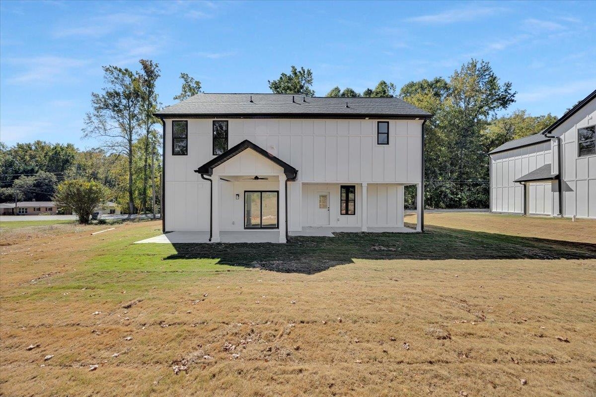 197 Eastbrook Drive Property Photo 2
