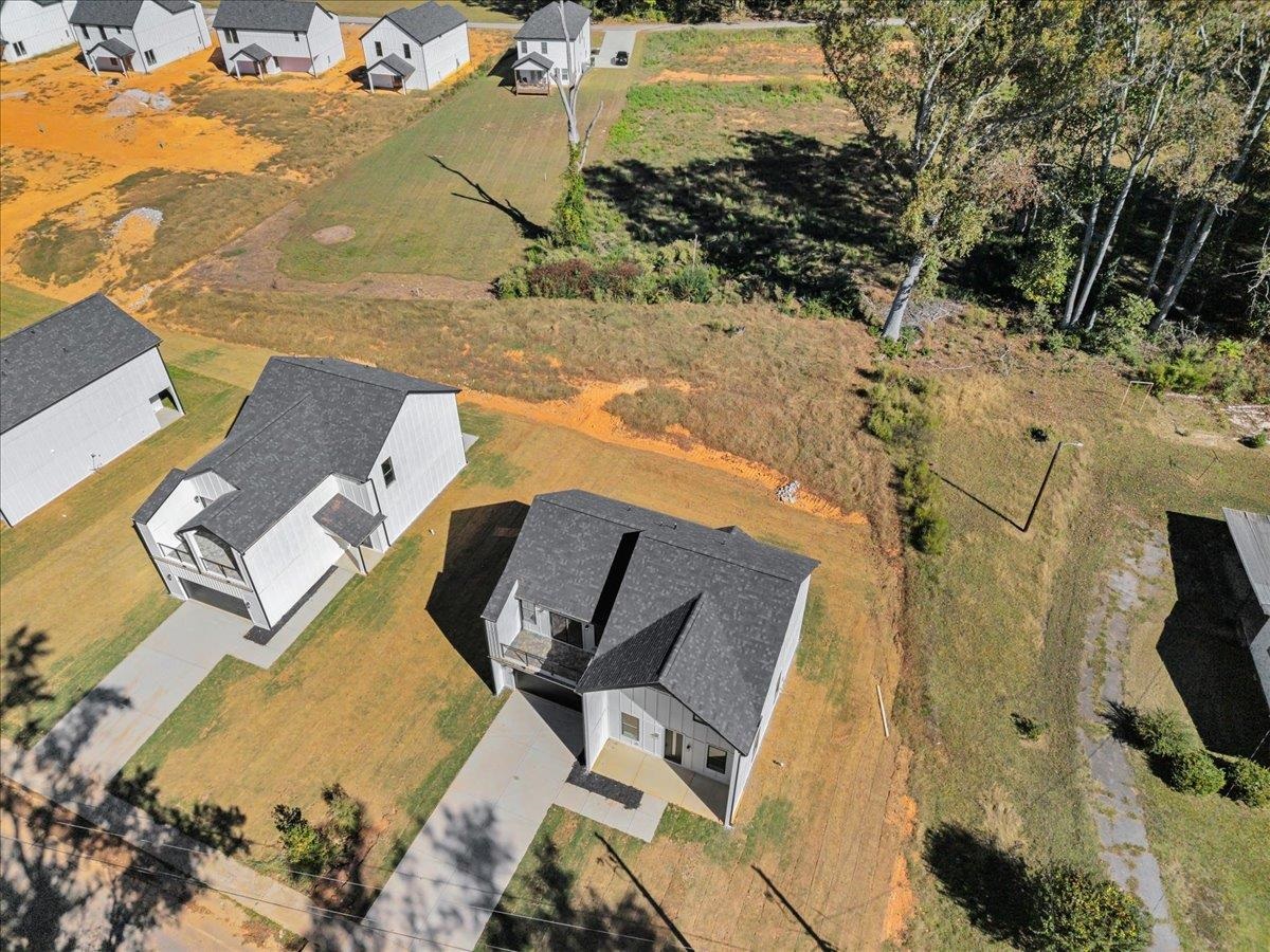 197 Eastbrook Drive Property Photo 3