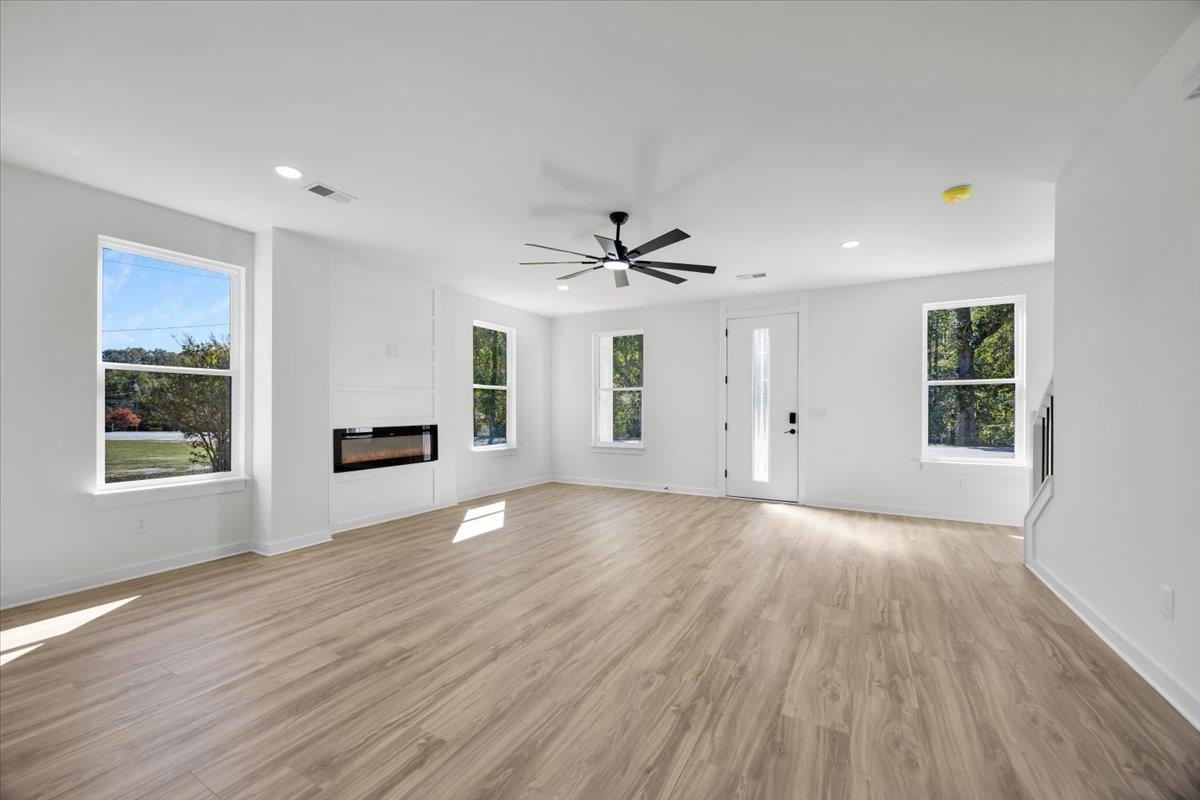 197 Eastbrook Drive Property Photo 18