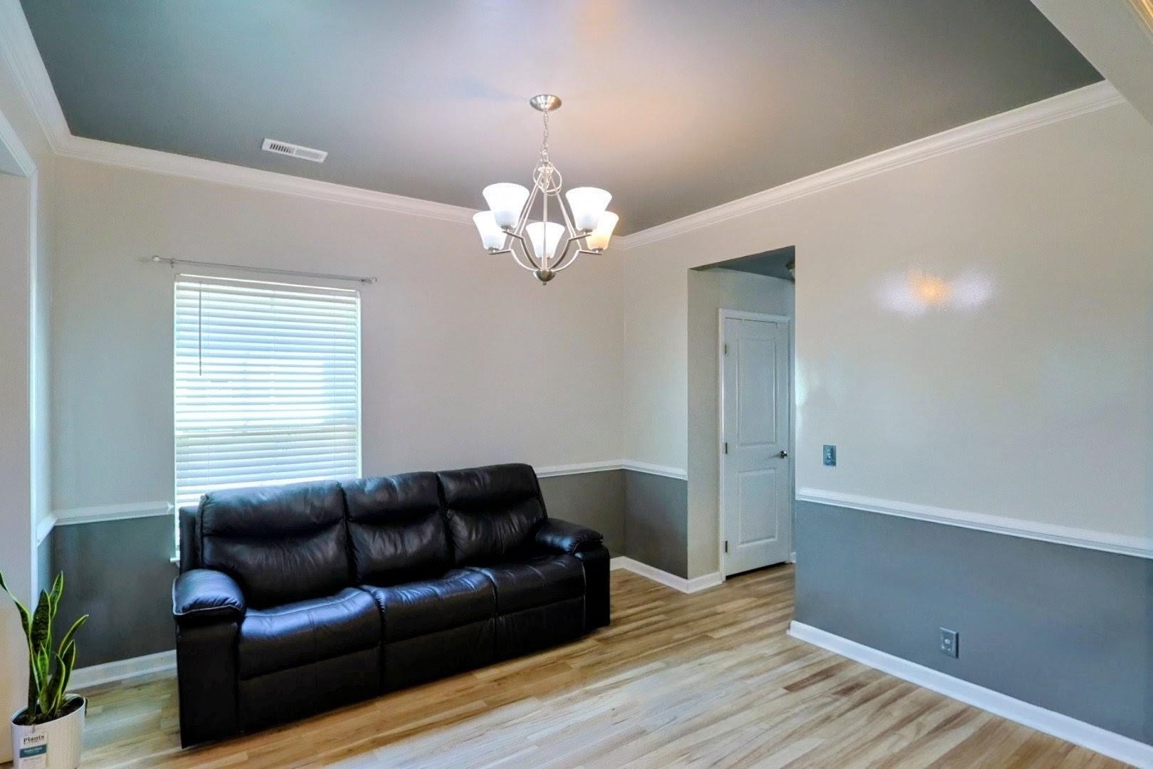 725 Ethridge Point Property Photo 3