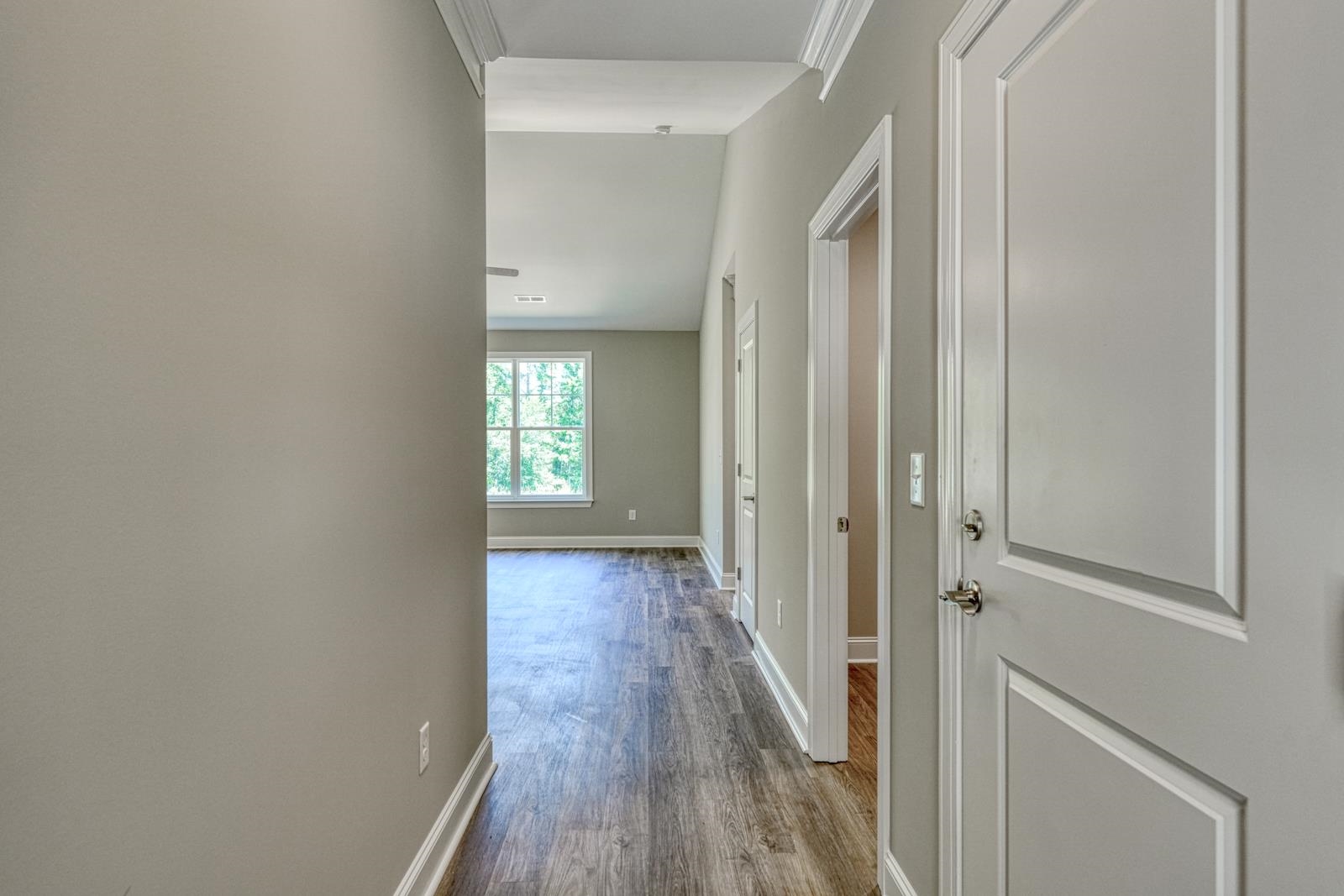 374 E Boundary Drive Property Photo 3